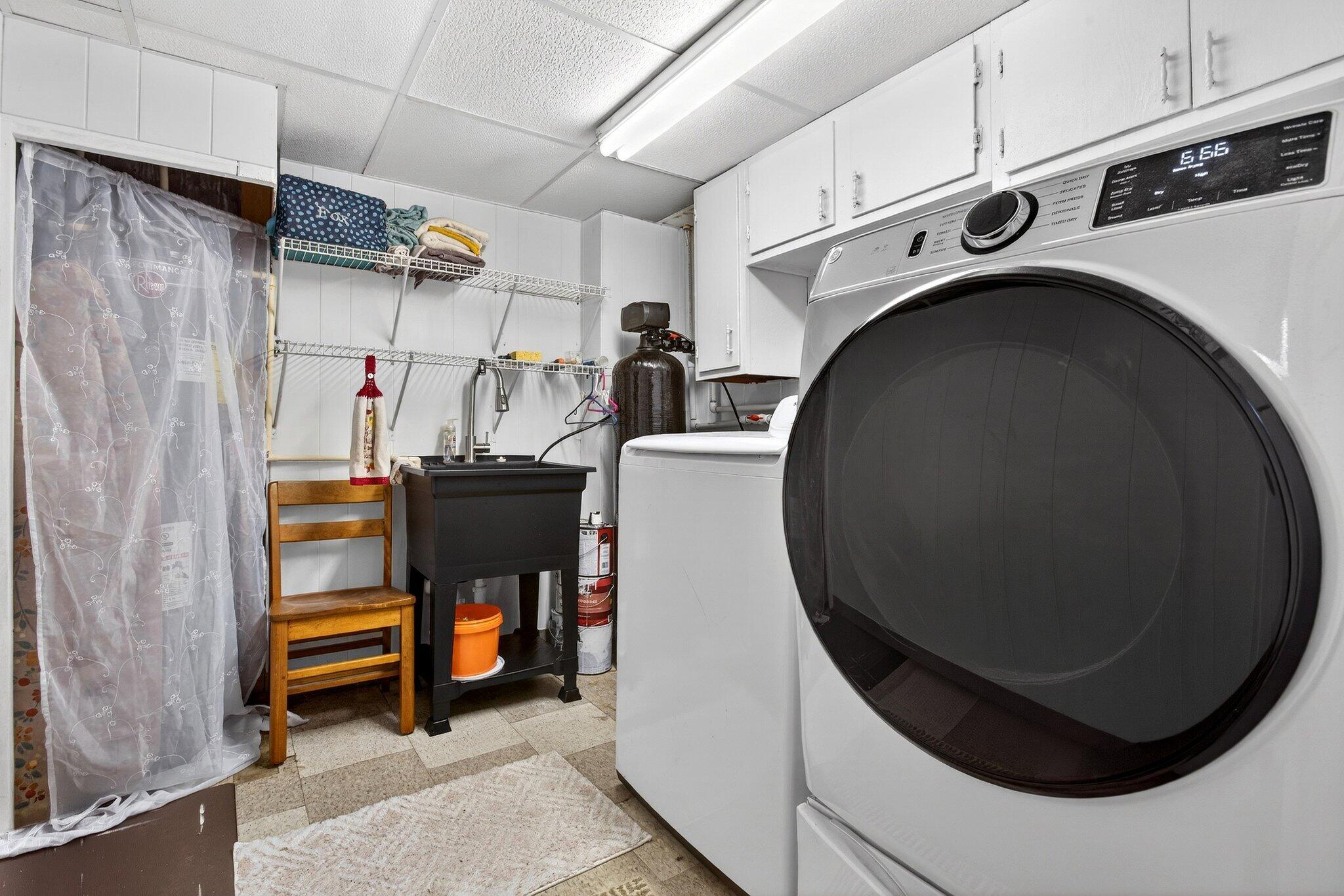 5901 Carmody Road Coloma MI 49038