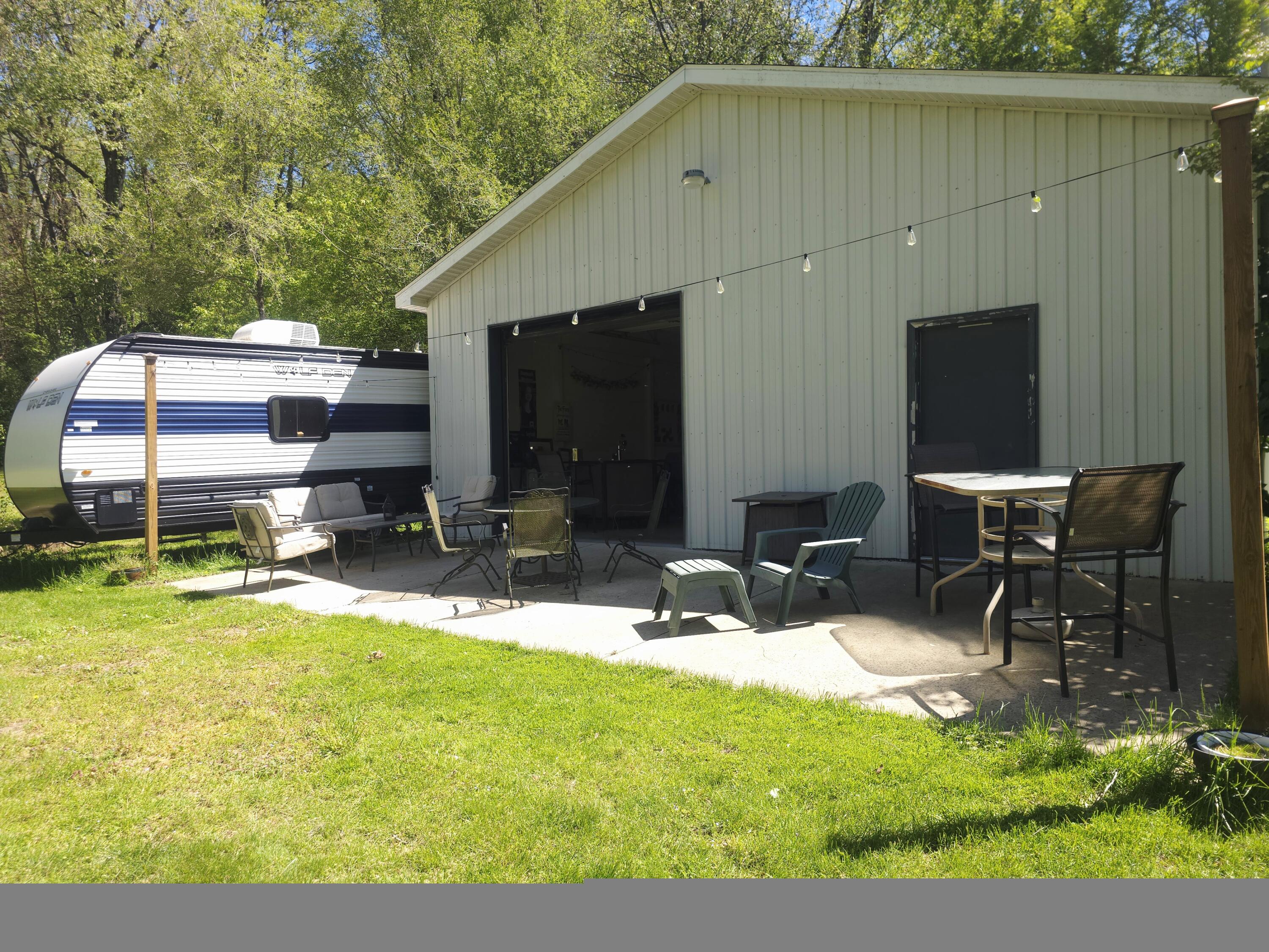5901 Carmody Road Coloma MI 49038