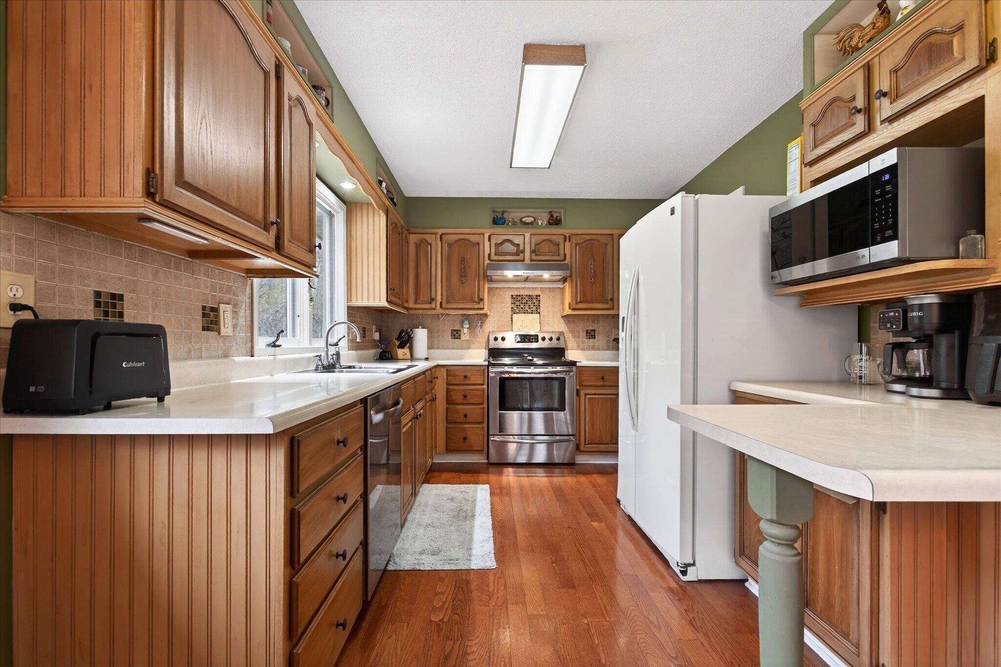 5901 Carmody Road Coloma MI 49038