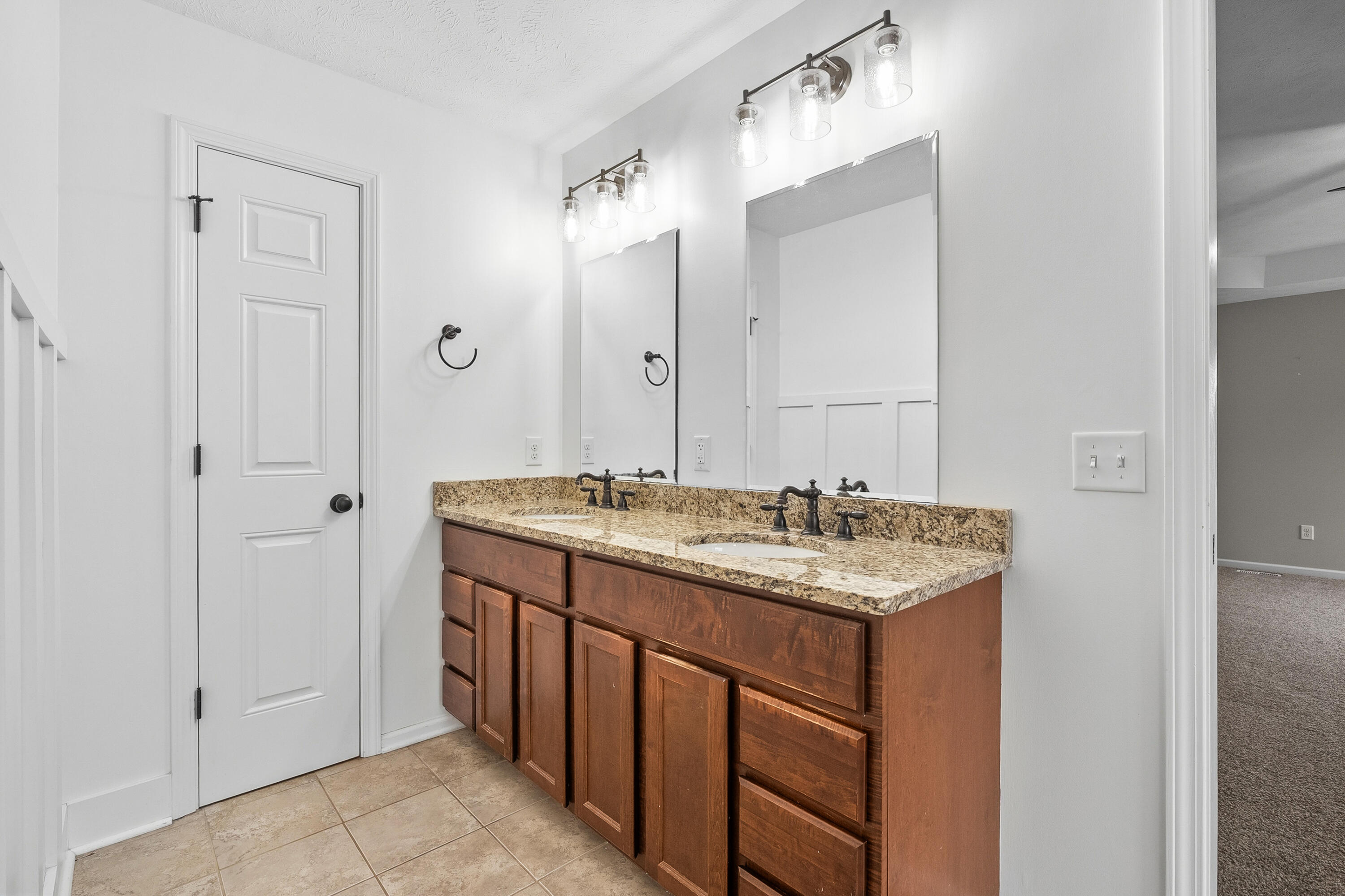 7769 Presque Isle Drive Kalamazoo MI 49009