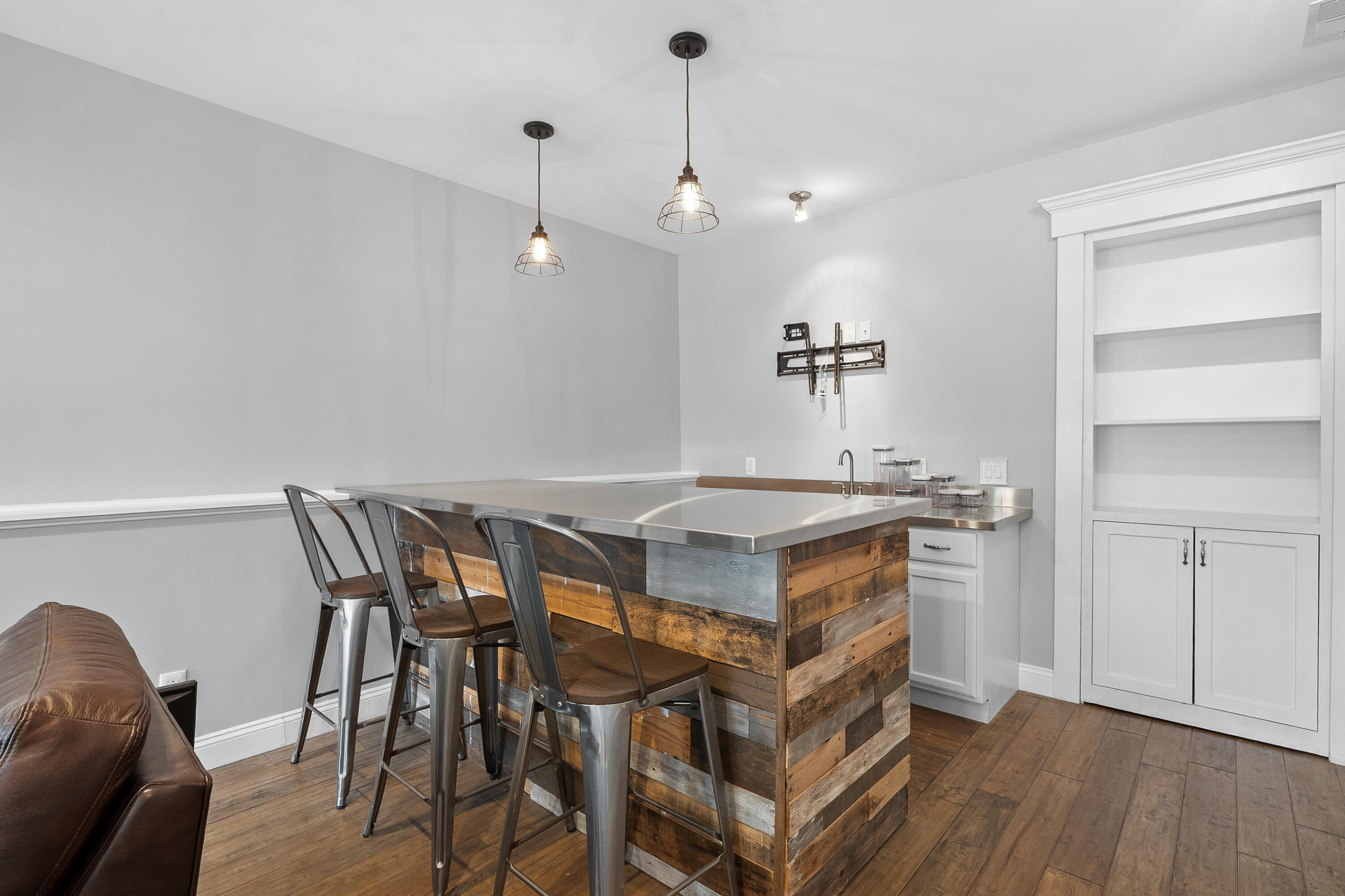 7769 Presque Isle Drive Kalamazoo MI 49009