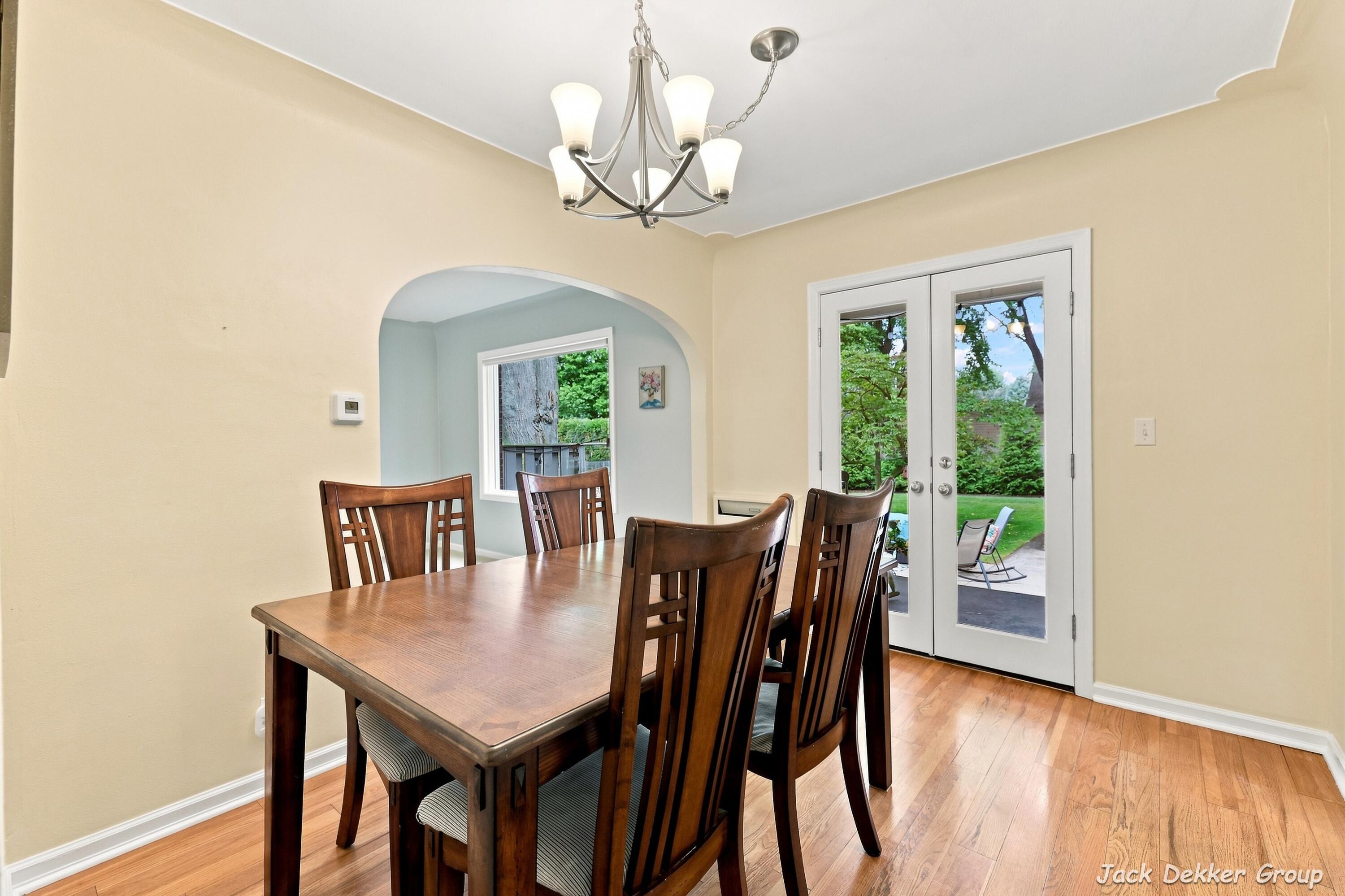 445 W Lawrence Avenue Zeeland MI 49464
