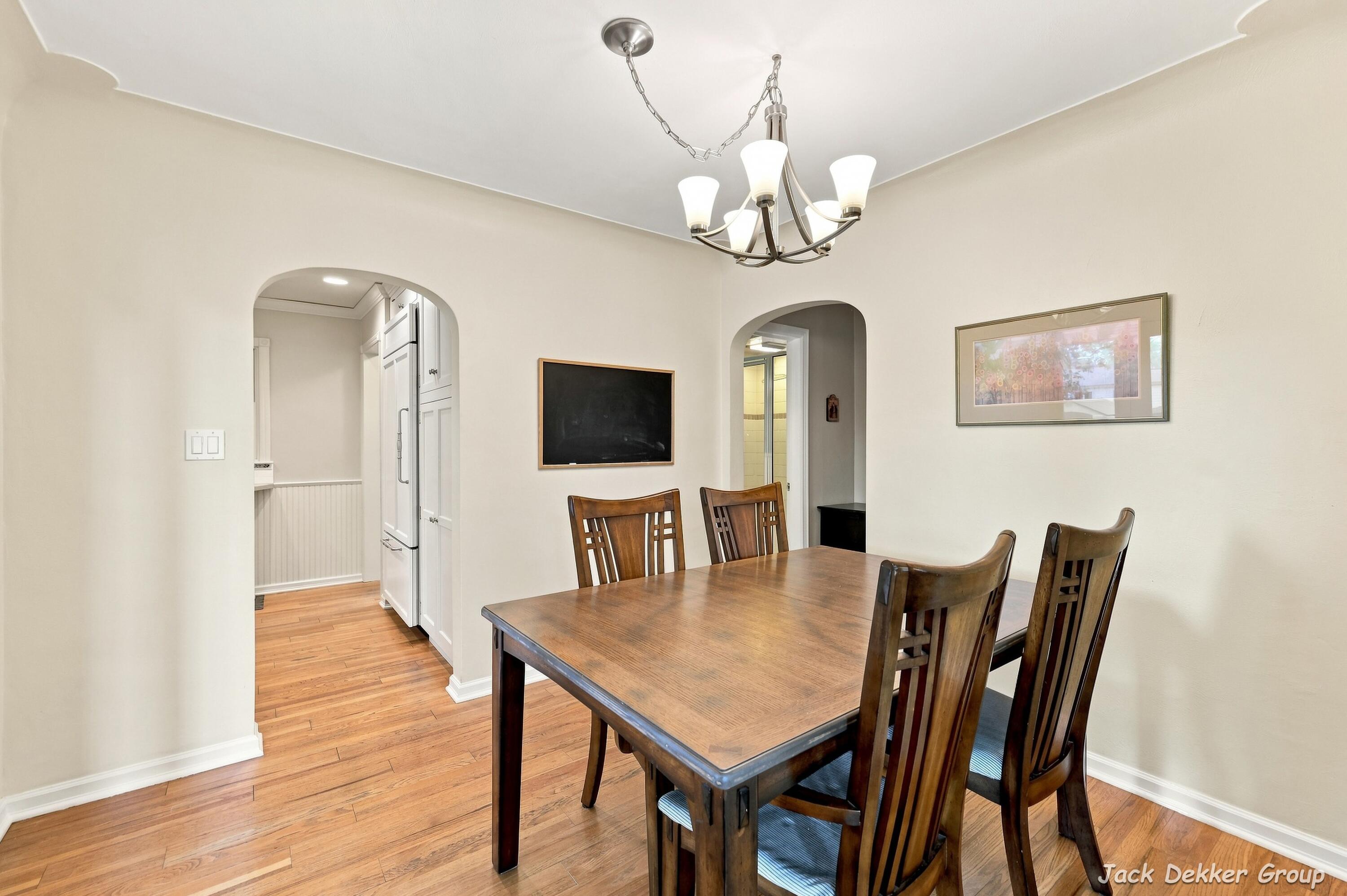 445 W Lawrence Avenue Zeeland MI 49464