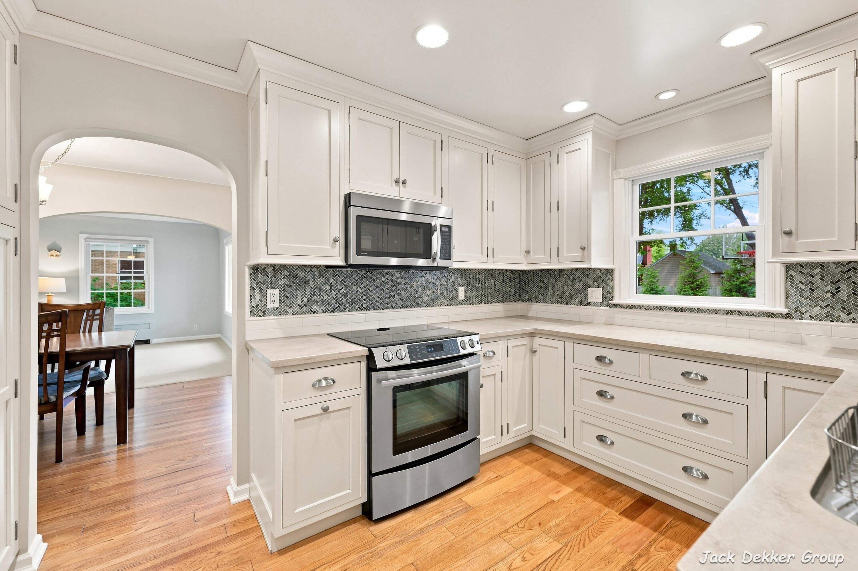 445 W Lawrence Avenue Zeeland MI 49464