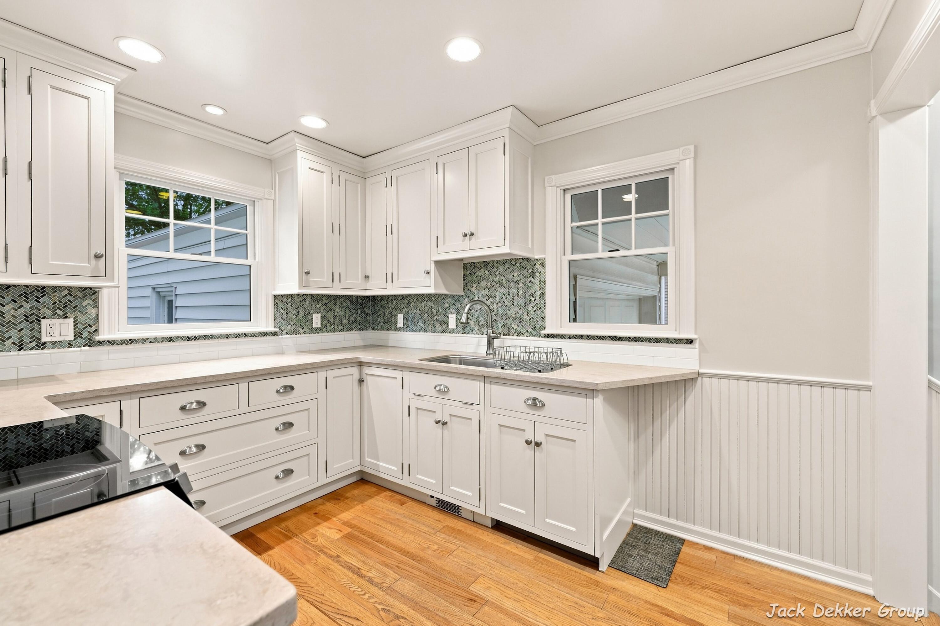 445 W Lawrence Avenue Zeeland MI 49464