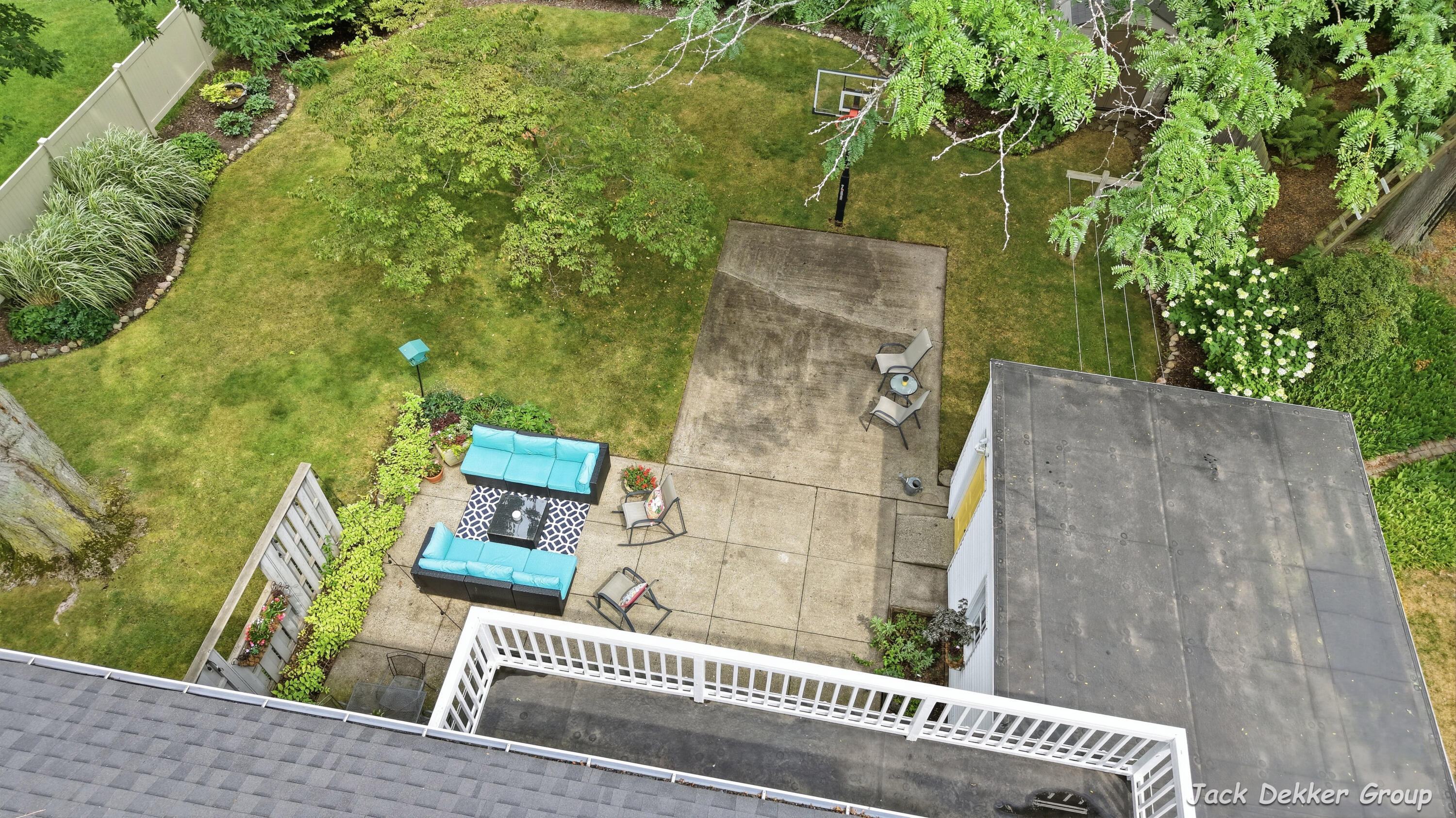 445 W Lawrence Avenue Zeeland MI 49464