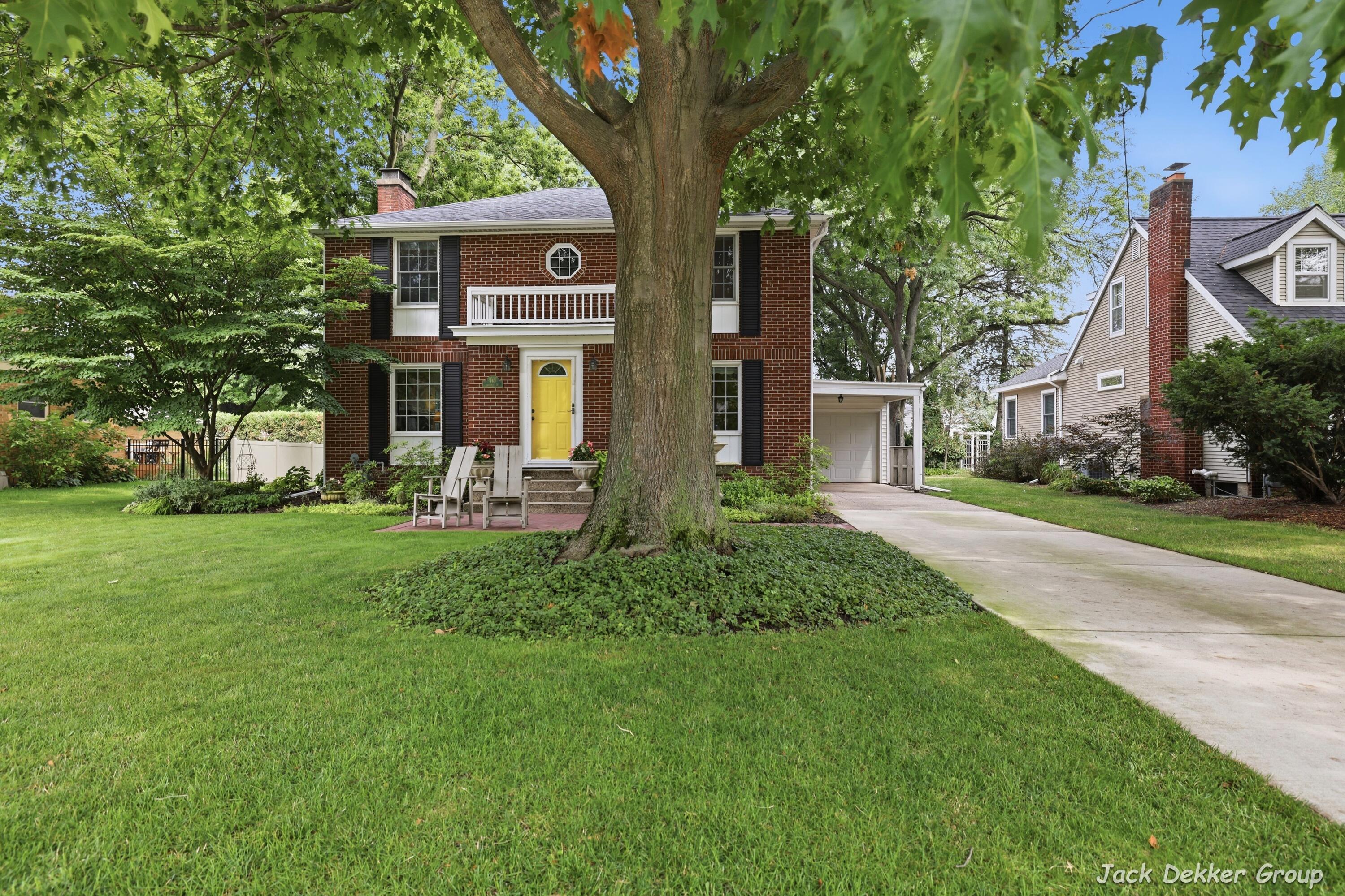 445 W Lawrence Avenue Zeeland MI 49464