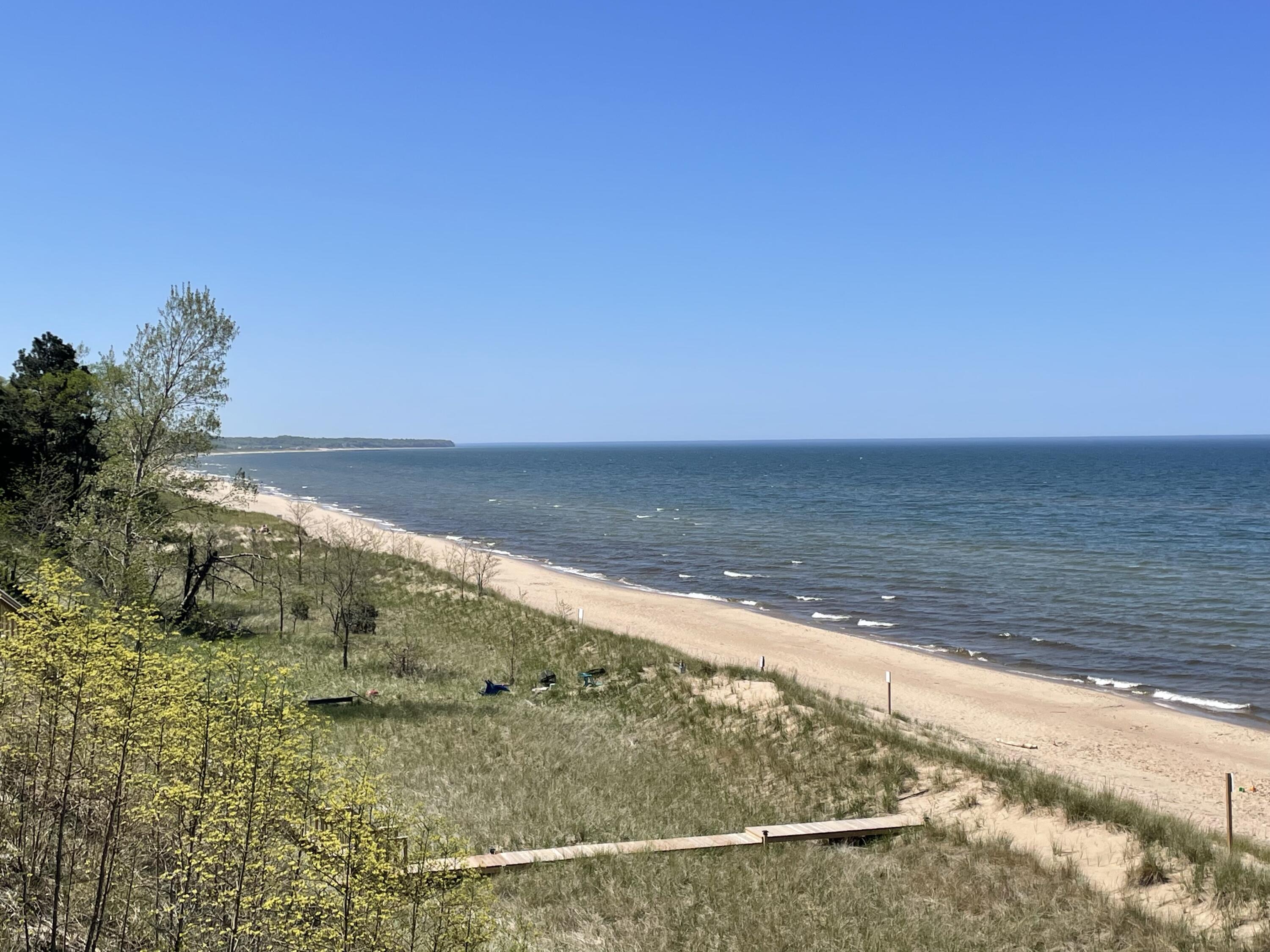 6723 Vandermeulen Holland MI 49423