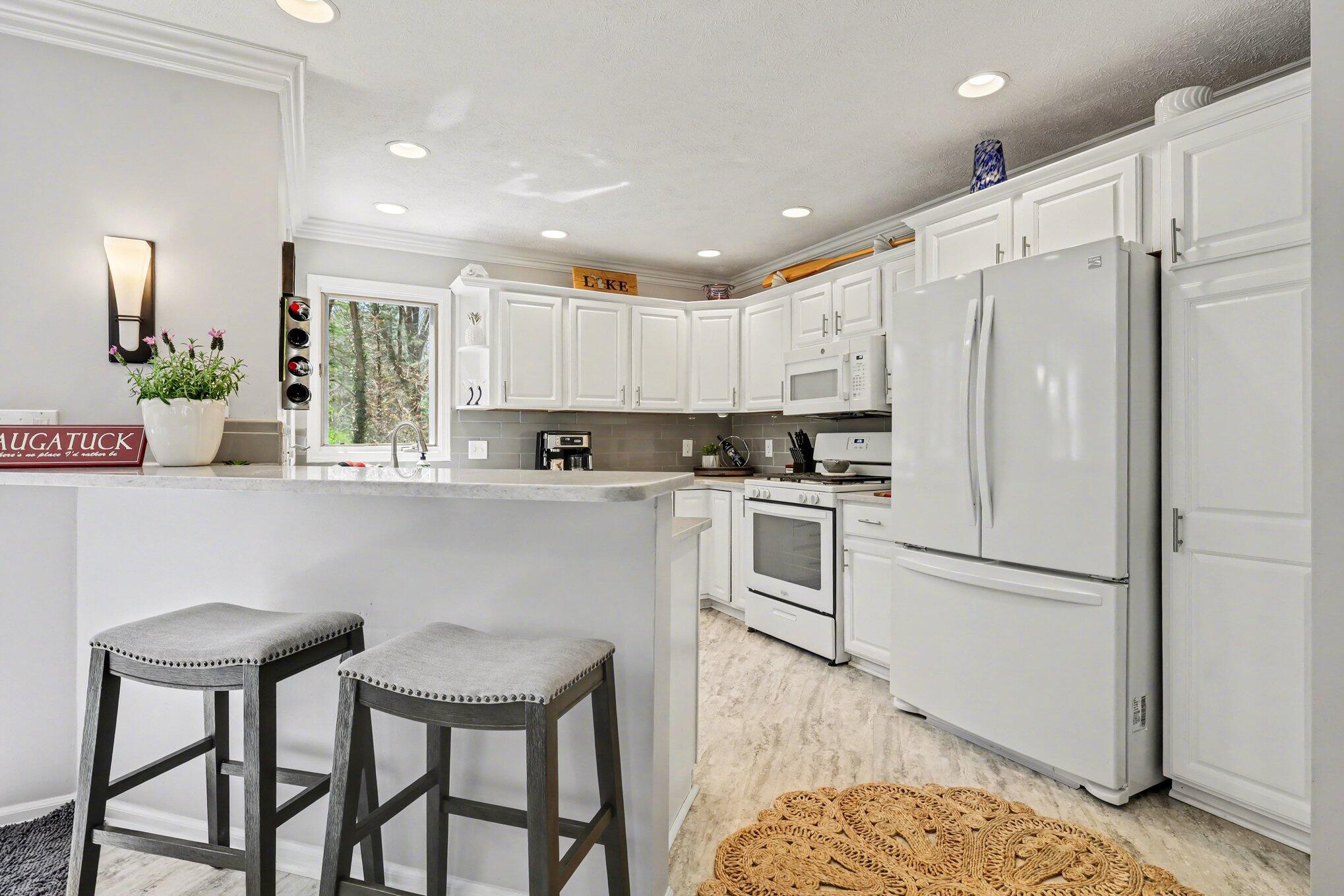 3330 Clearview Lane Saugatuck MI 49453