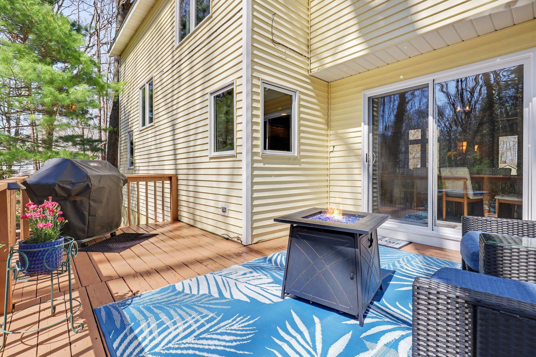 3330 Clearview Lane Saugatuck MI 49453