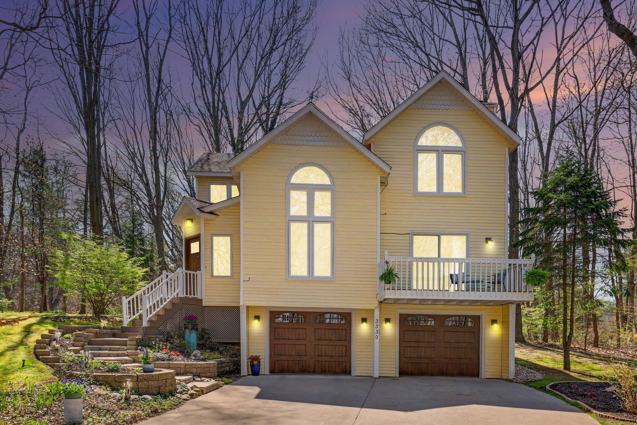 3330 Clearview Lane Saugatuck MI 49453