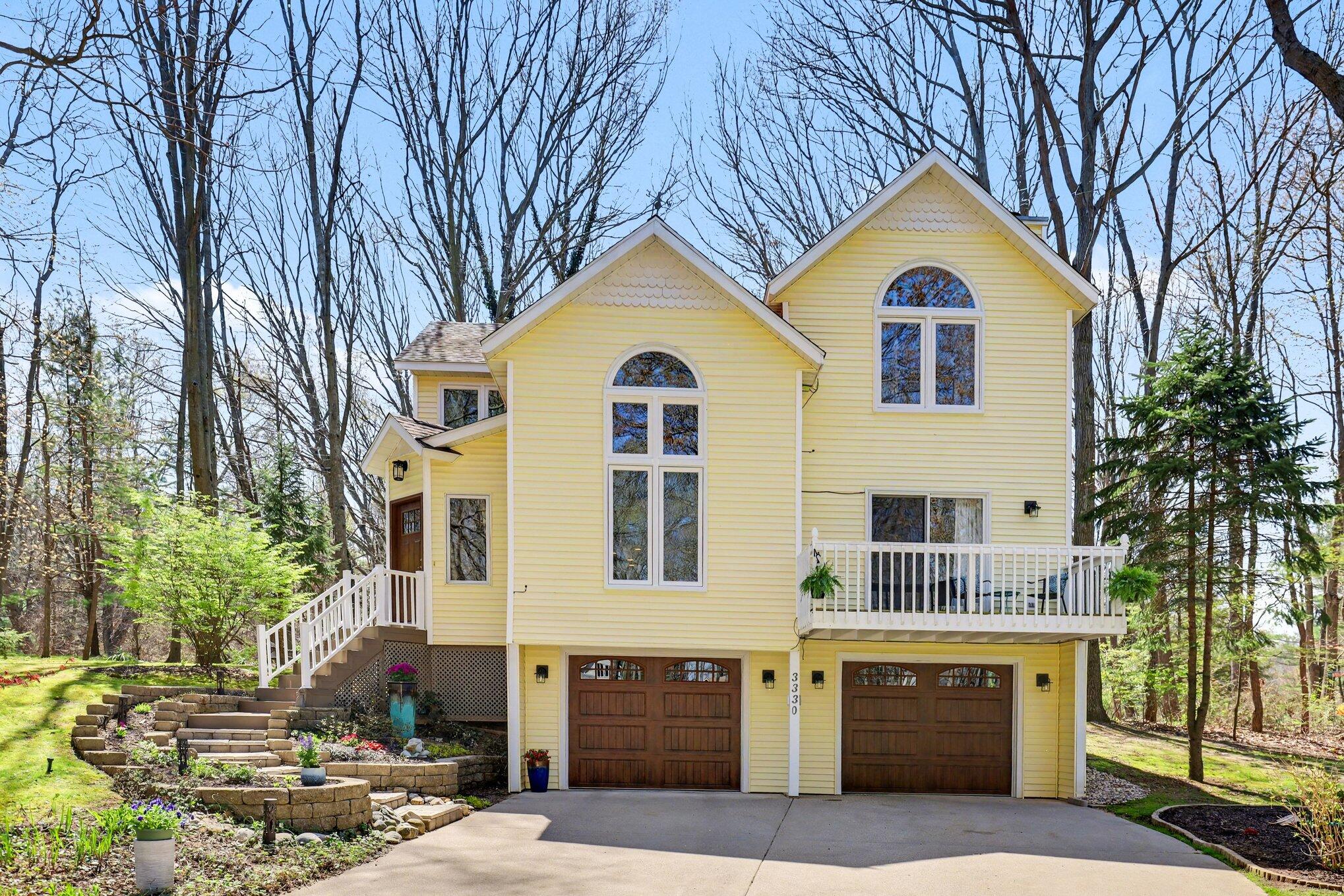 3330 Clearview Lane Saugatuck MI 49453