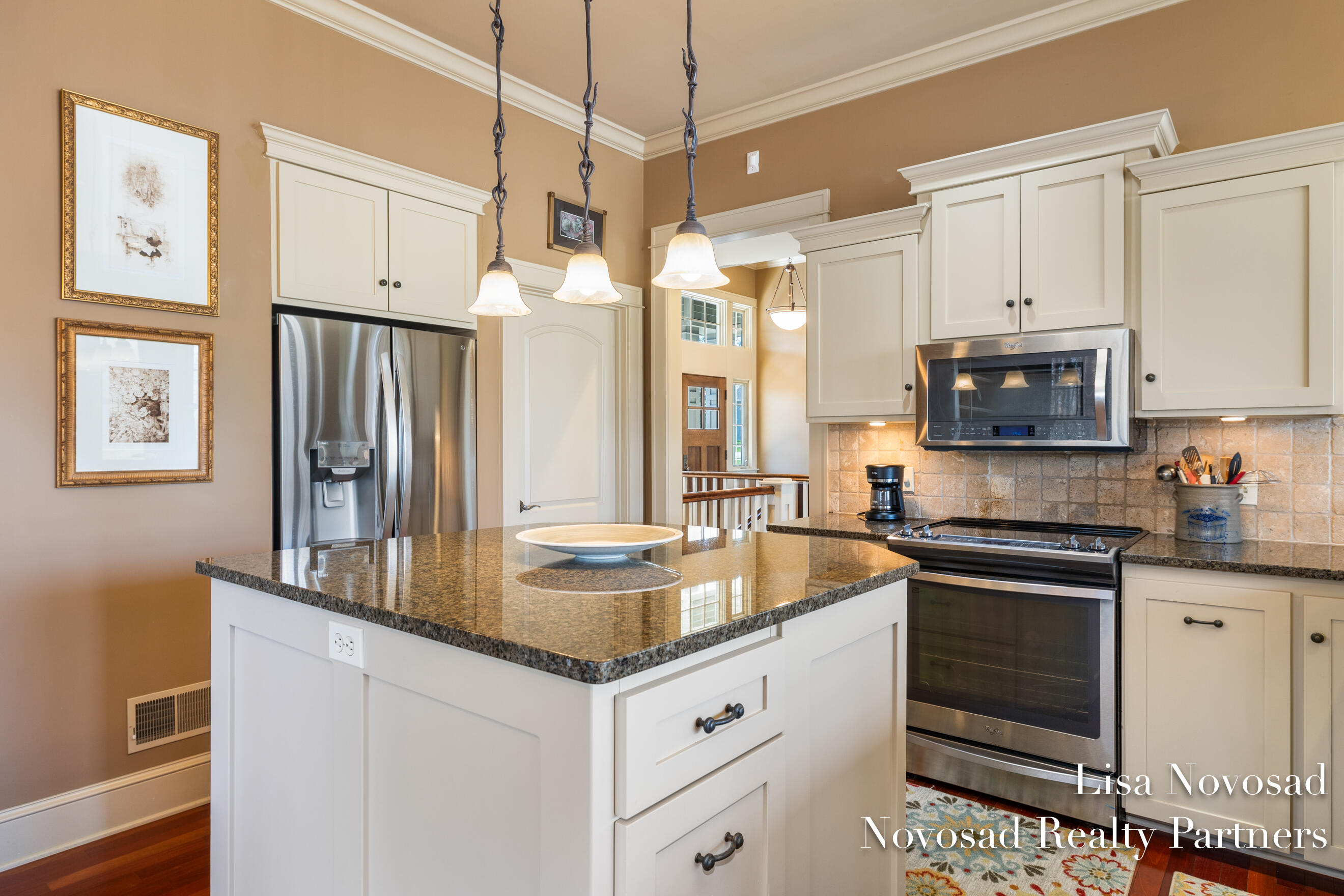 2301 Longmeadow Street NW Grand Rapids MI 49504