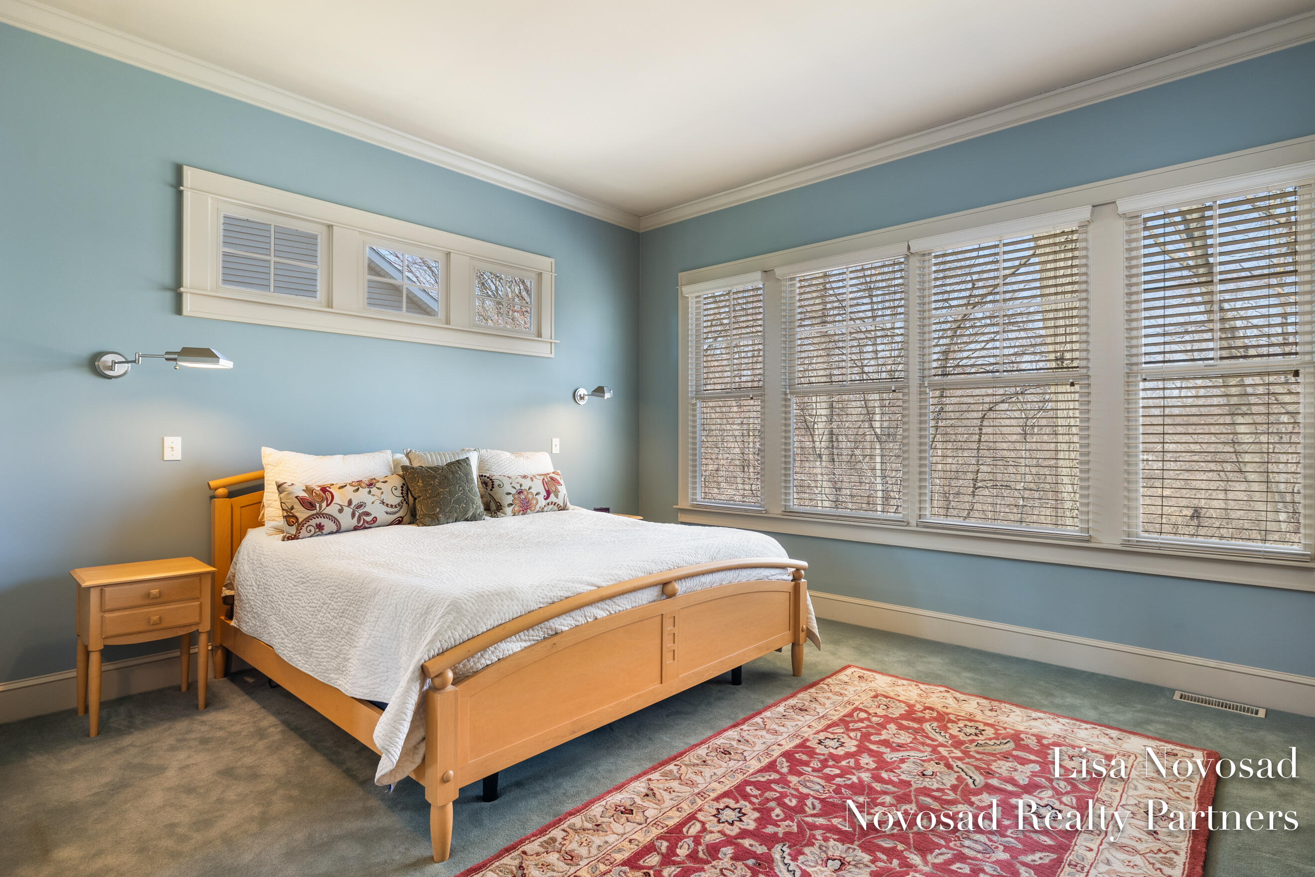 2301 Longmeadow Street NW Grand Rapids MI 49504