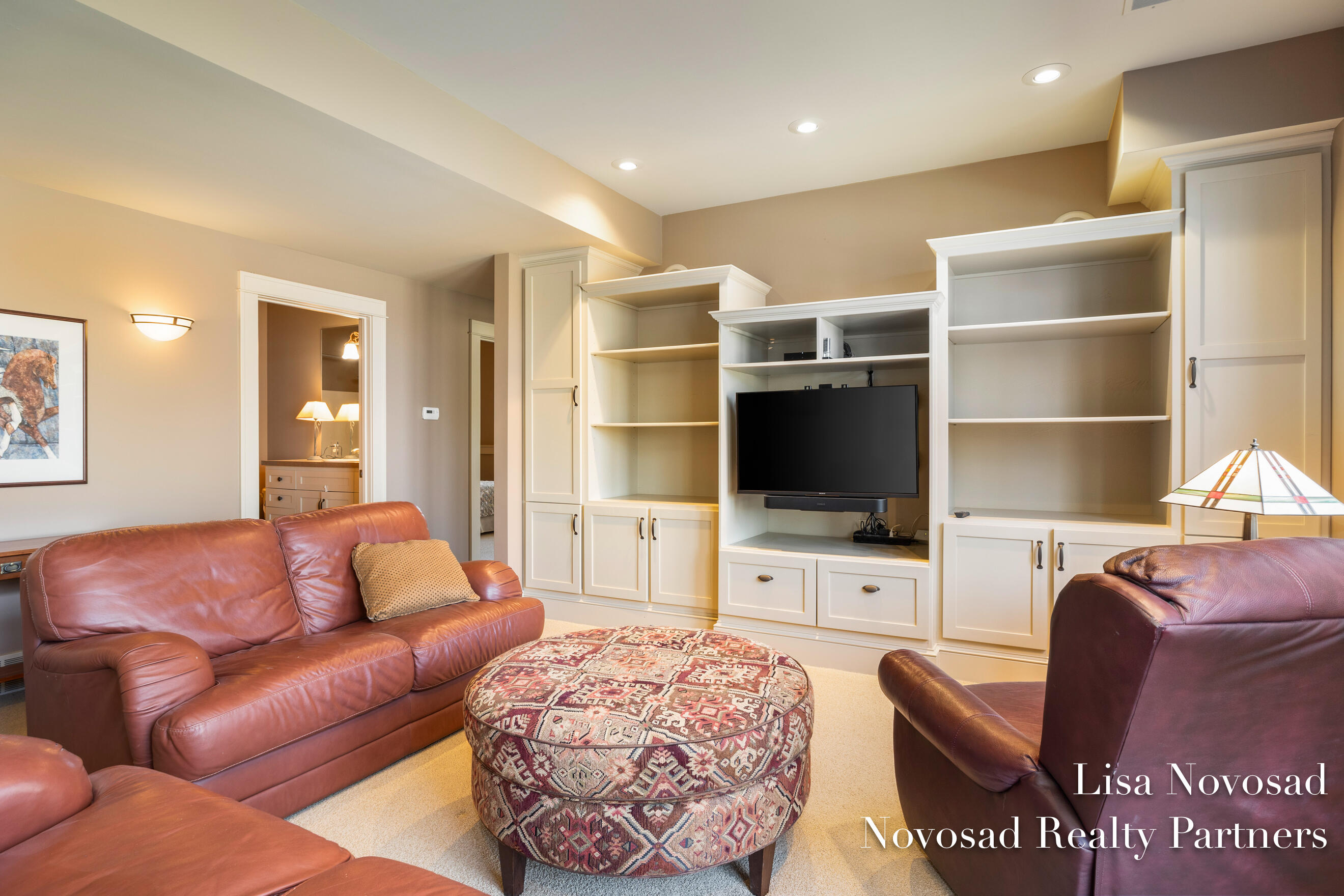 2301 Longmeadow Street NW Grand Rapids MI 49504
