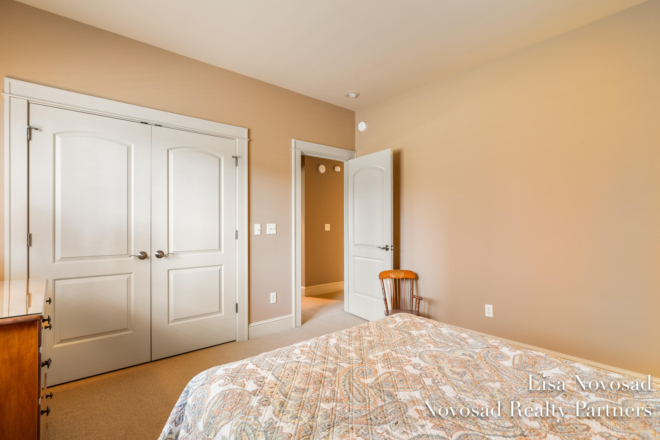 2301 Longmeadow Street NW Grand Rapids MI 49504