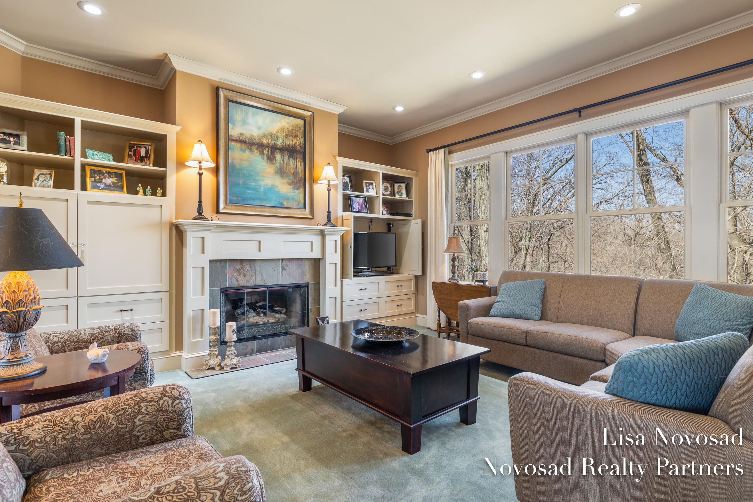 2301 Longmeadow Street NW Grand Rapids MI 49504