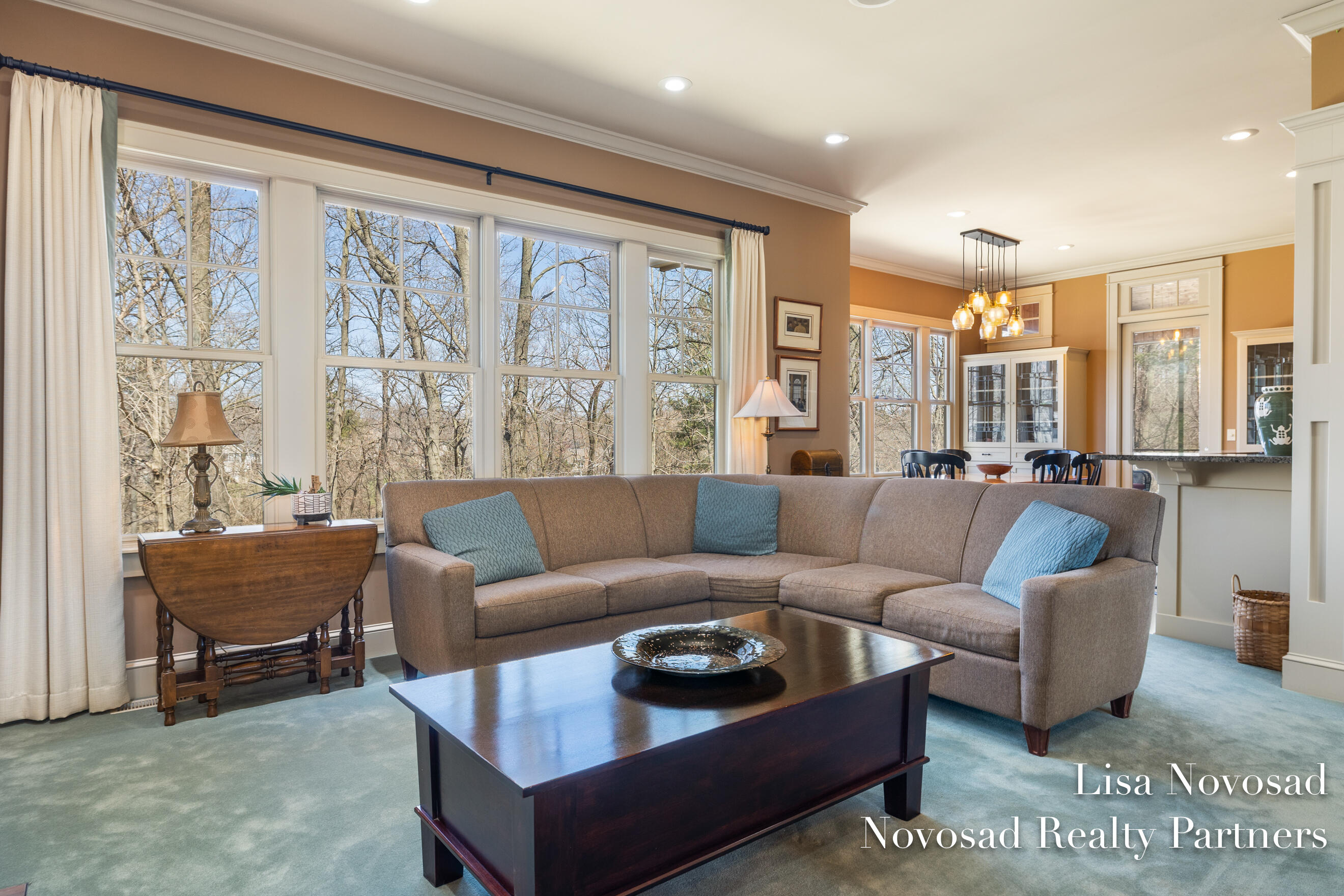 2301 Longmeadow Street NW Grand Rapids MI 49504