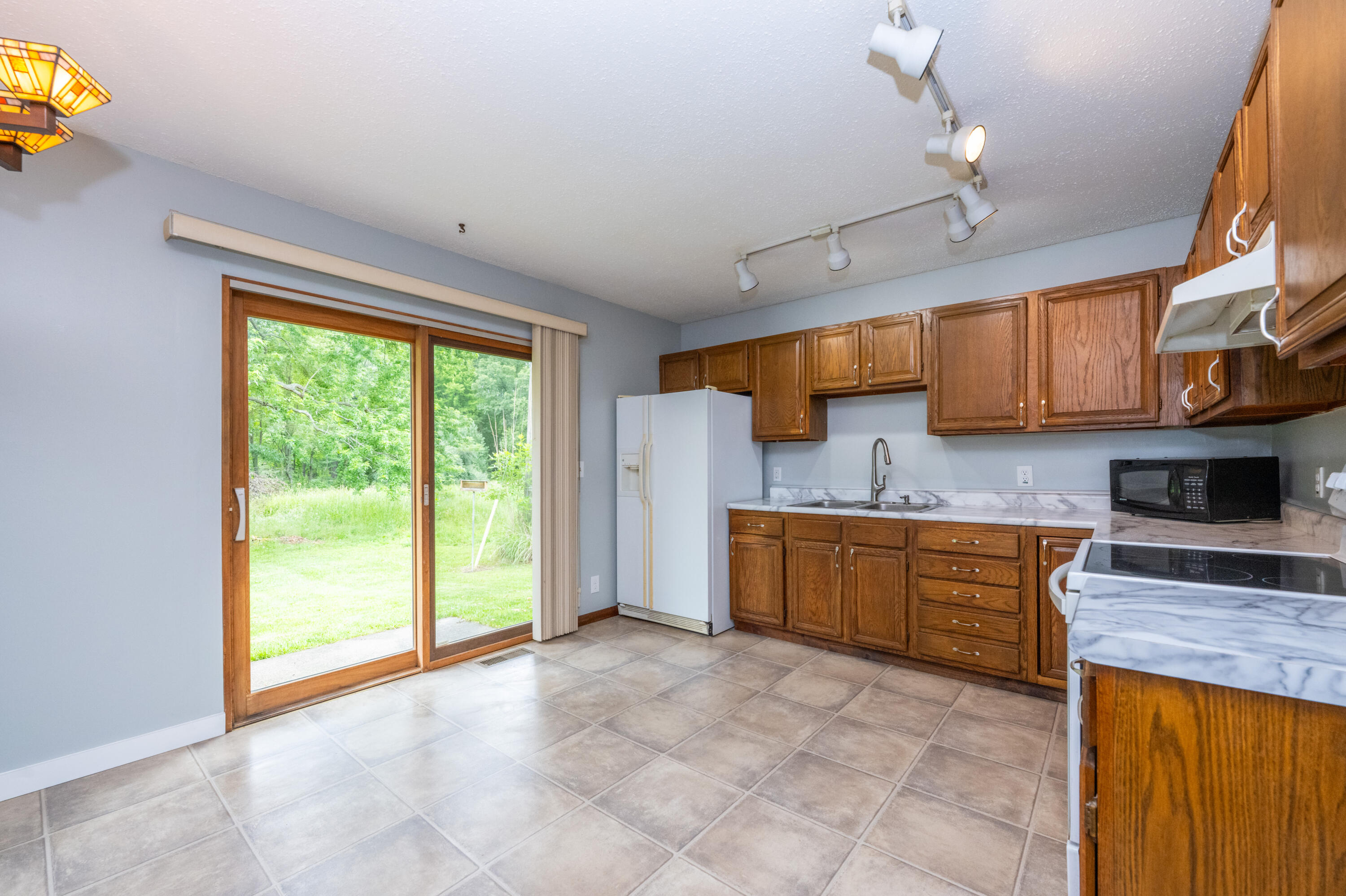 4633 Vista Drive Bridgman MI 49106