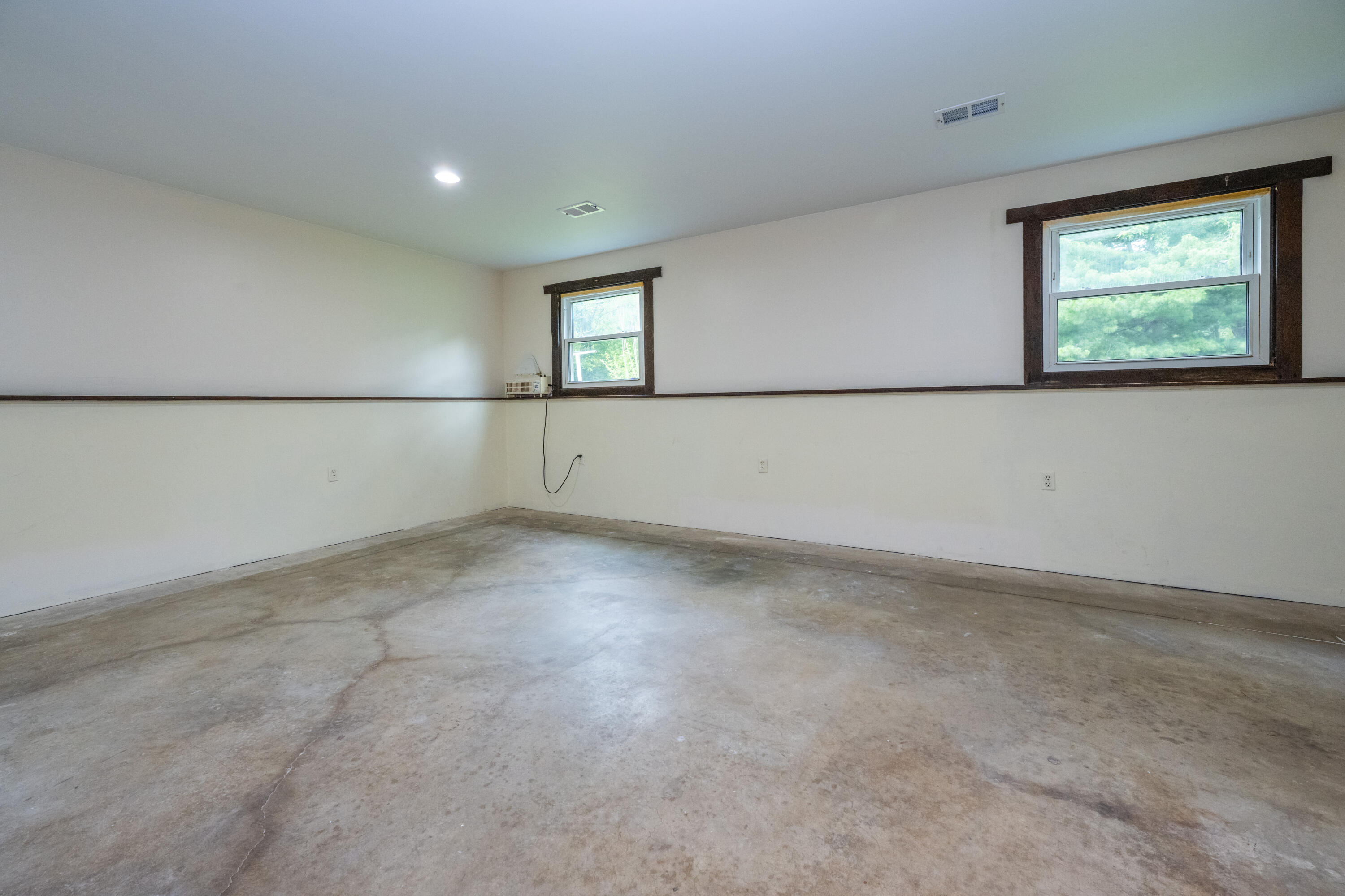 4633 Vista Drive Bridgman MI 49106