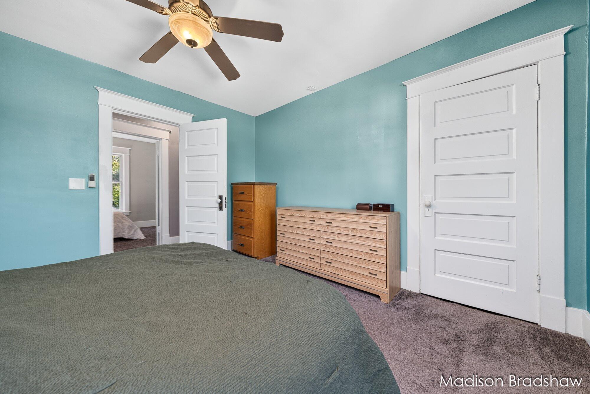 2080 Swensberg Avenue NE Grand Rapids MI 49505