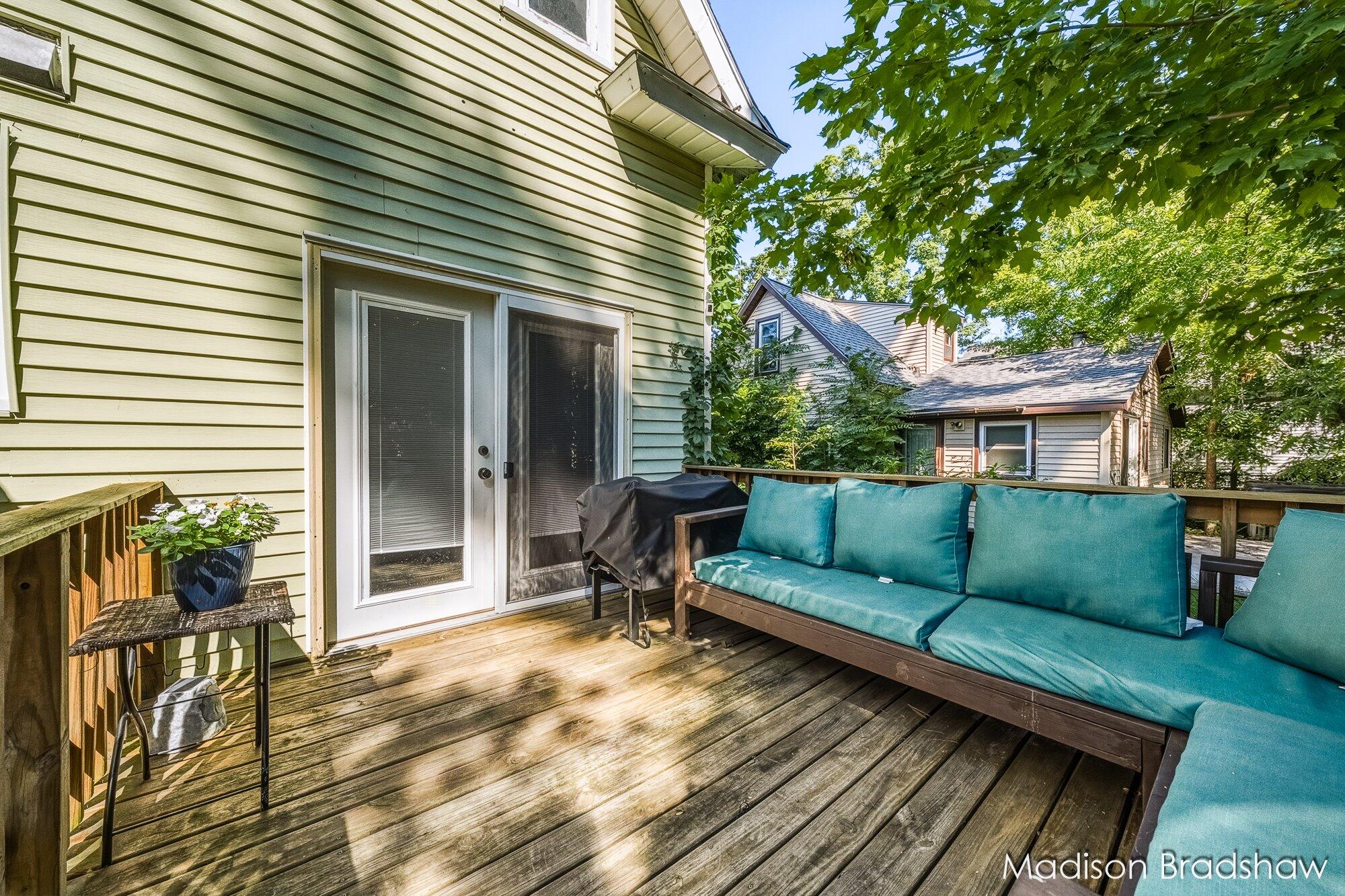 2080 Swensberg Avenue NE Grand Rapids MI 49505