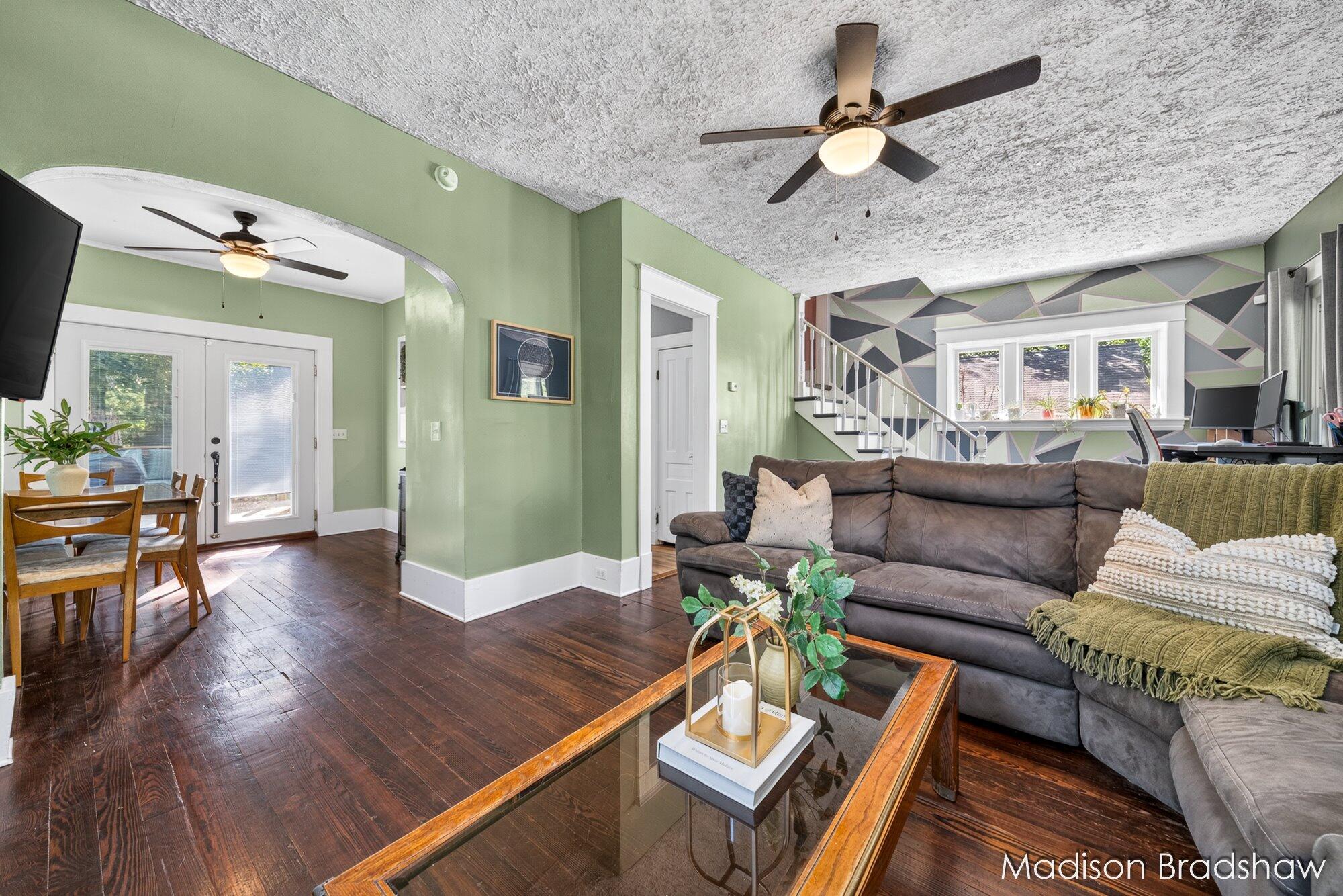 2080 Swensberg Avenue NE Grand Rapids MI 49505