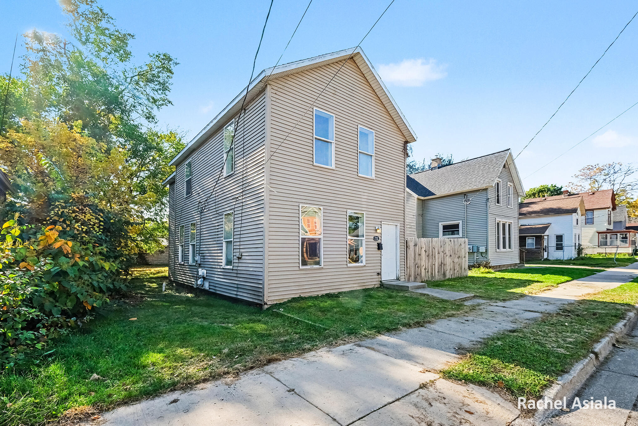 732 Baxter Street SE Grand Rapids MI 49503