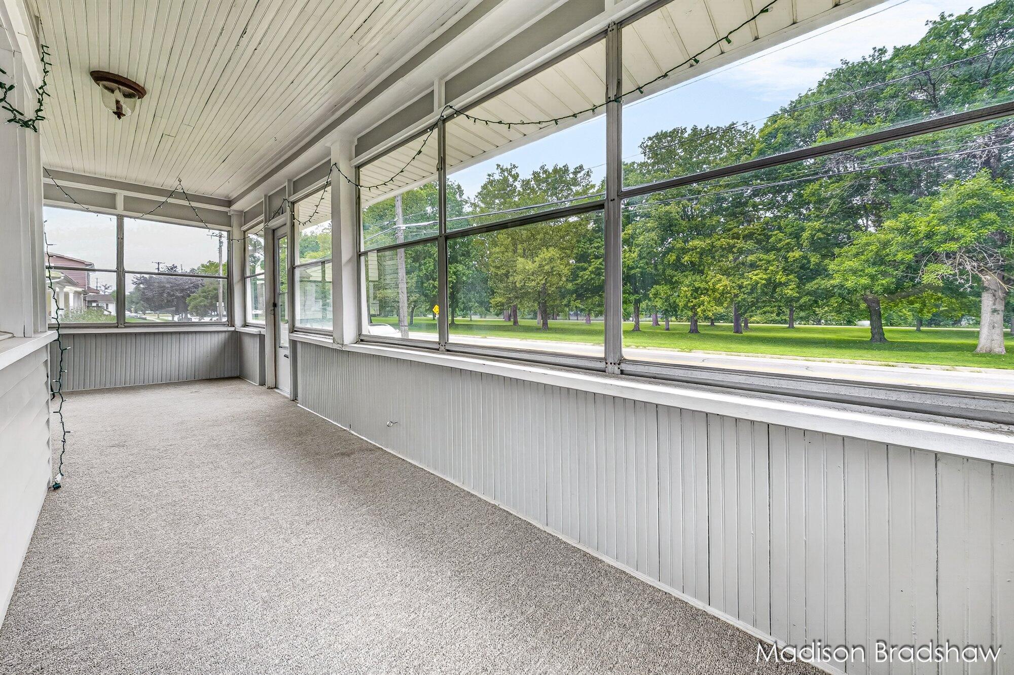 2070 Monroe Avenue NW Grand Rapids MI 49505