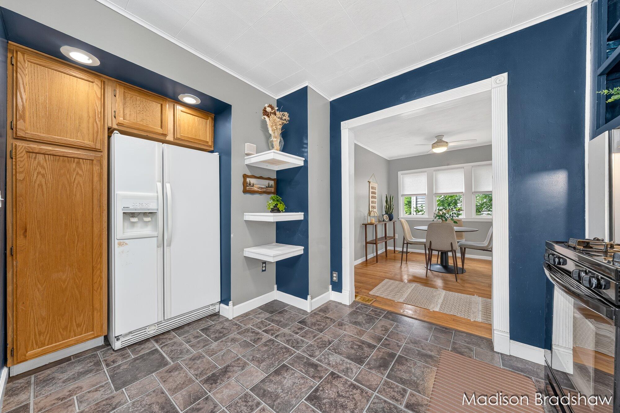 2070 Monroe Avenue NW Grand Rapids MI 49505