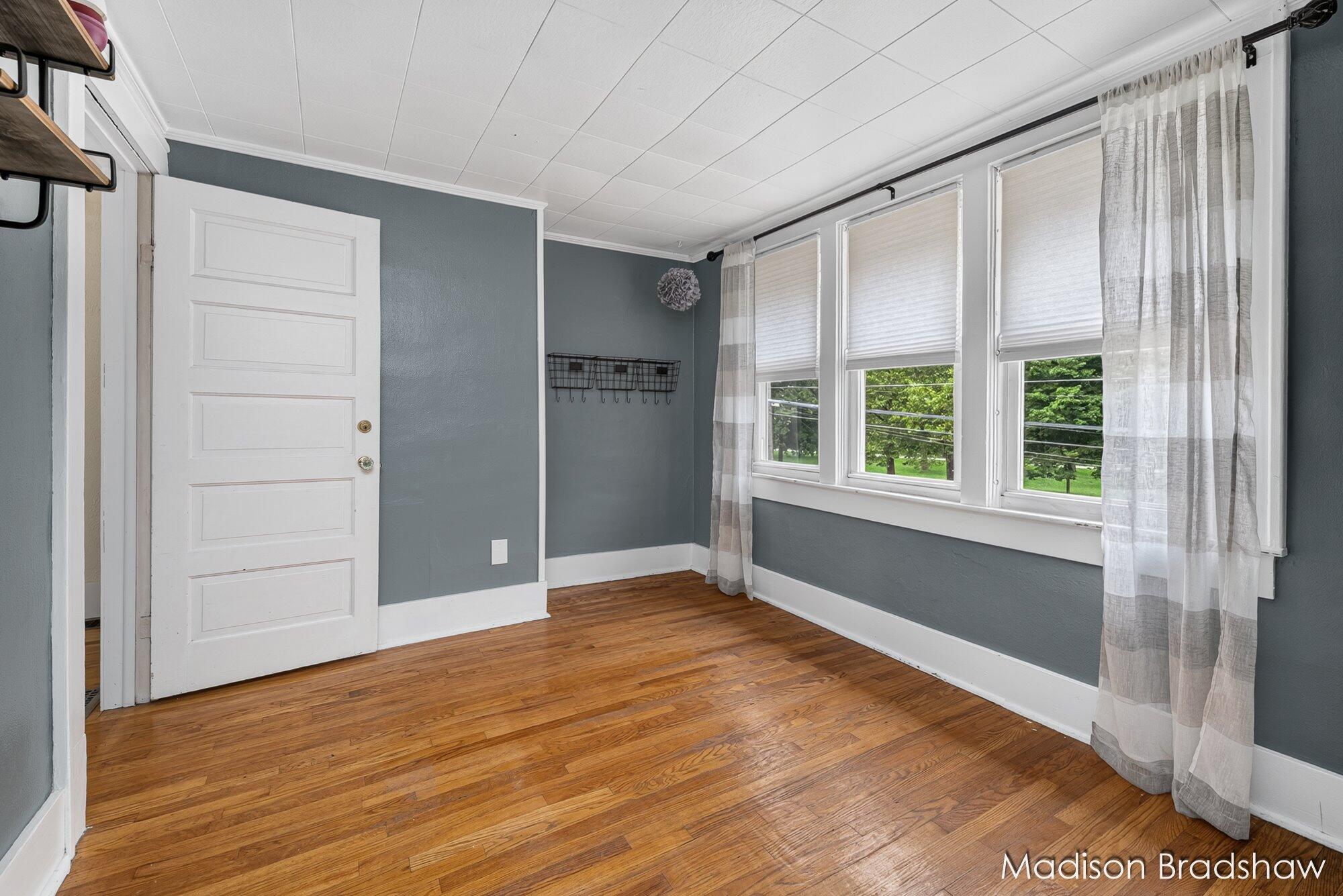 2070 Monroe Avenue NW Grand Rapids MI 49505
