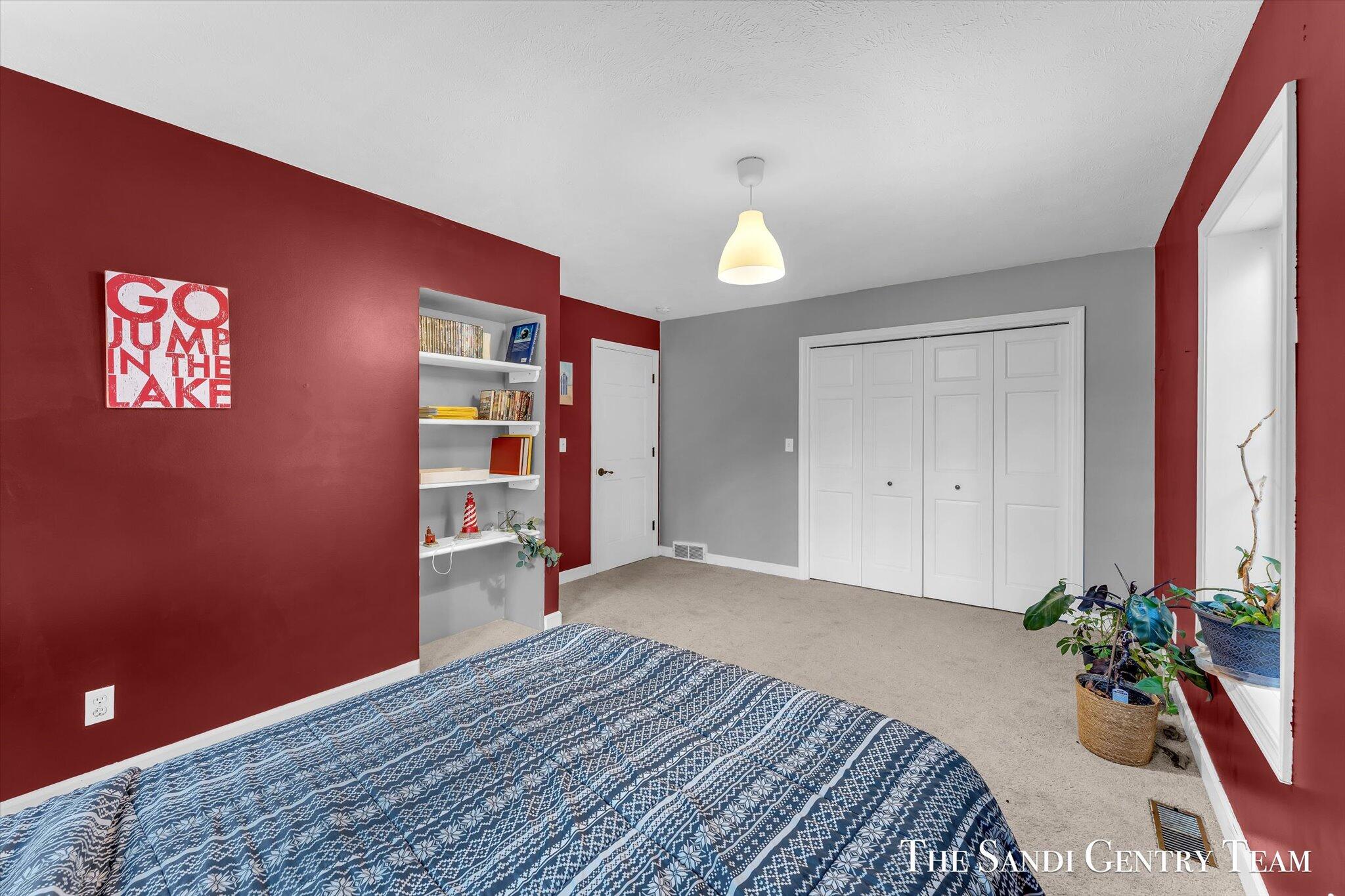 1020 Brookway Court Norton Shores MI 49441