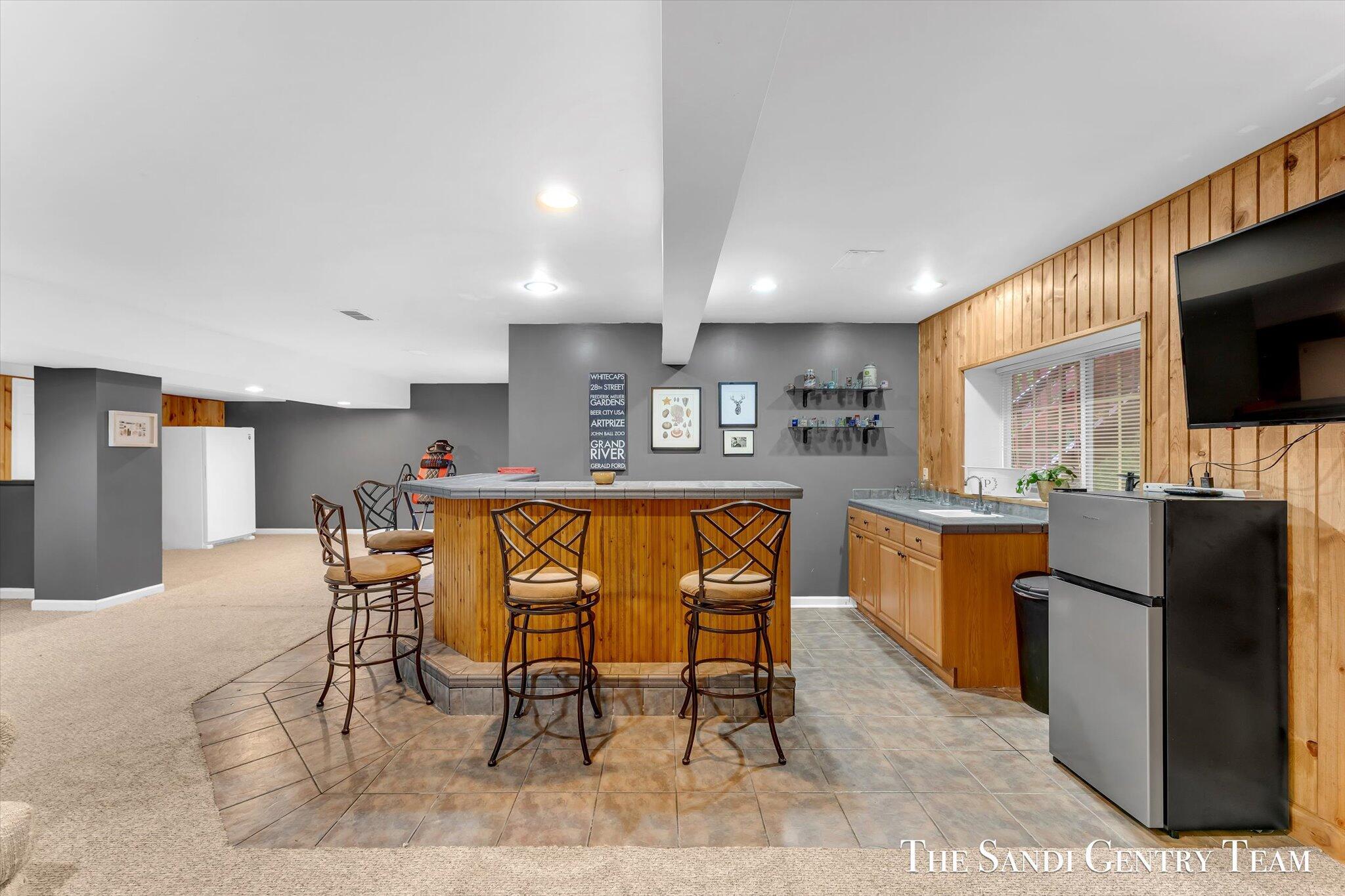 1020 Brookway Court Norton Shores MI 49441