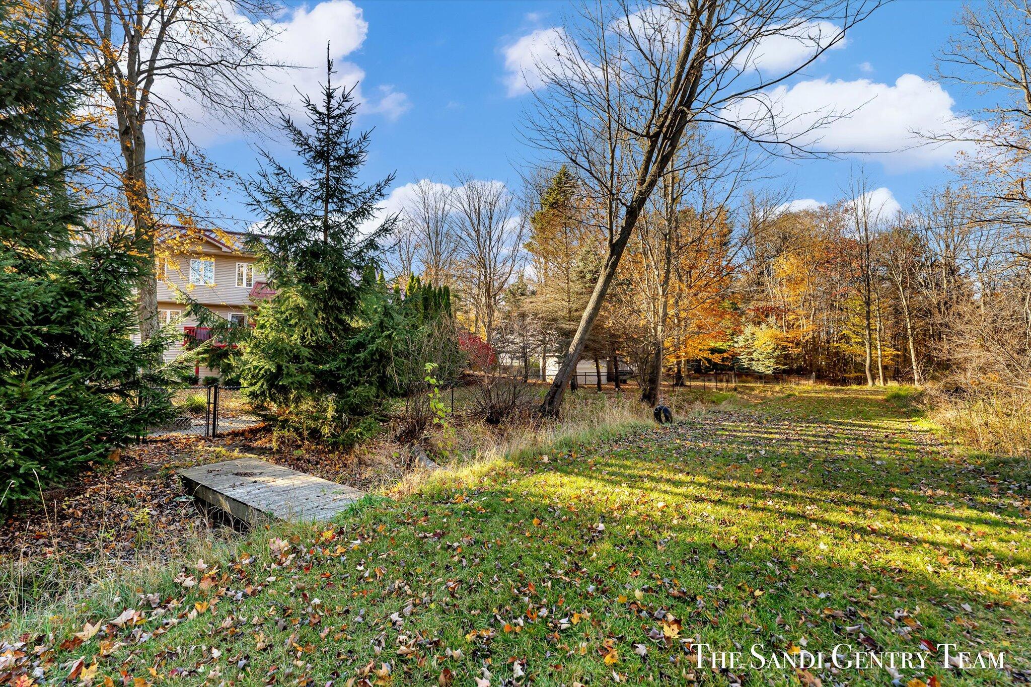 1020 Brookway Court Norton Shores MI 49441