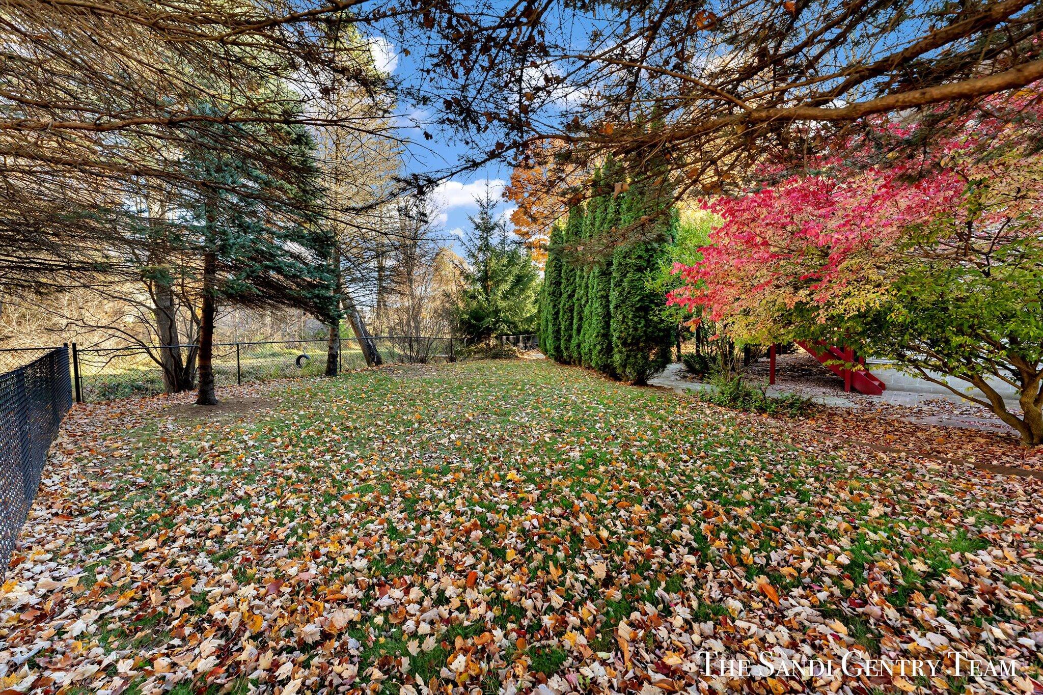1020 Brookway Court Norton Shores MI 49441