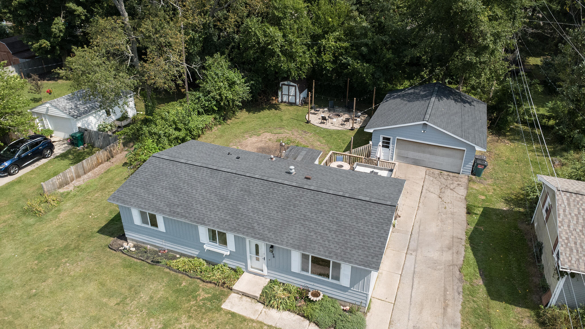 498 N Maple Street Fennville MI 49408