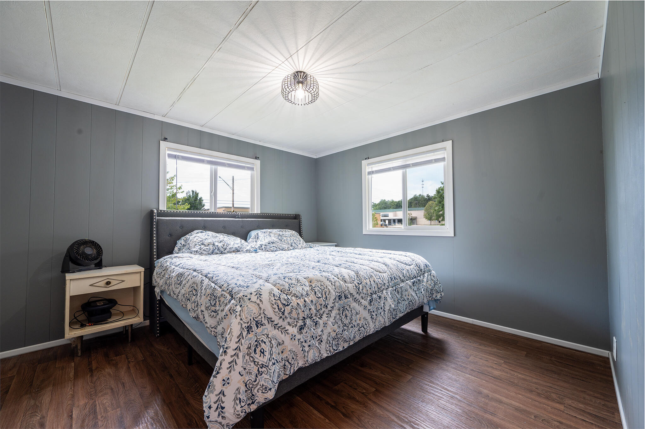 498 N Maple Street Fennville MI 49408