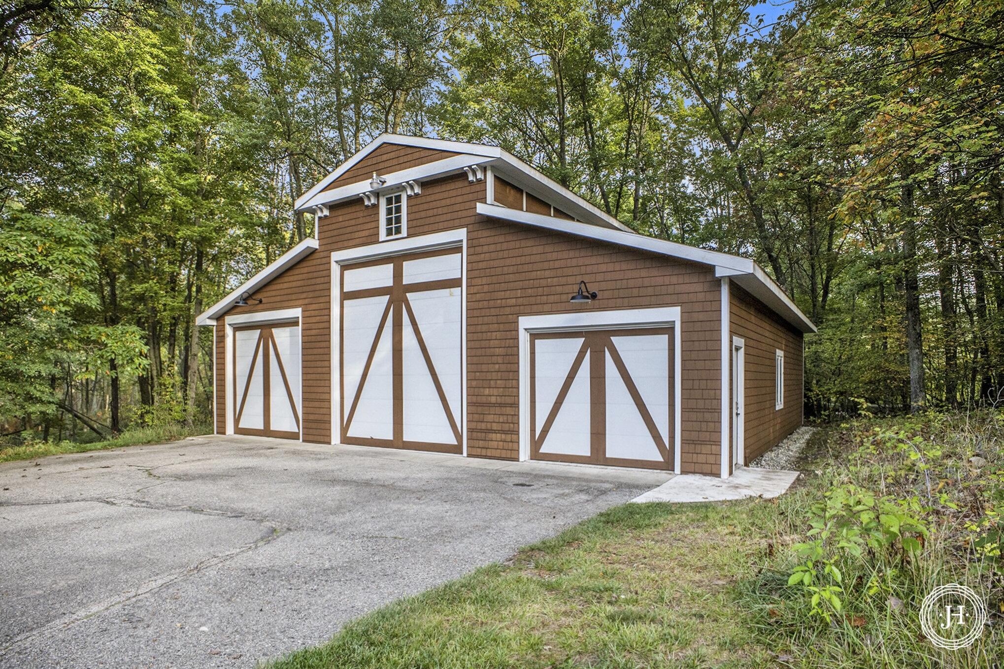 8655 Conservation Street NE Ada MI 49301