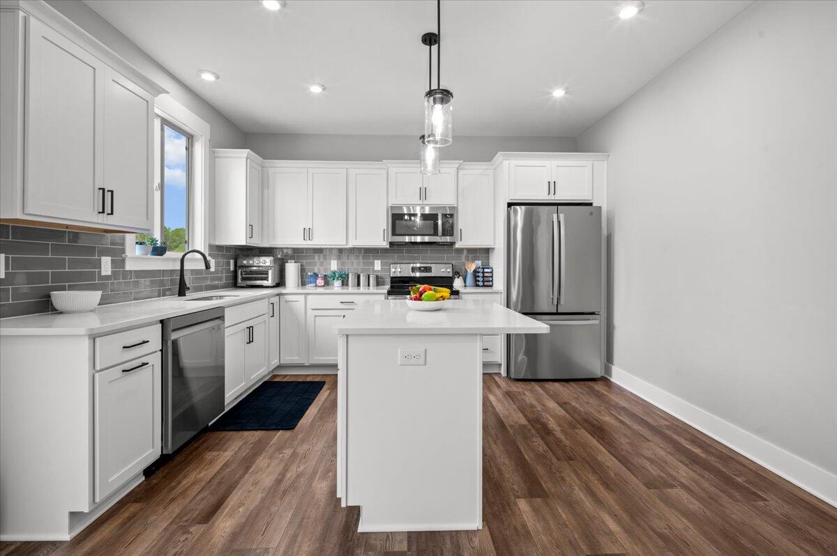 3881 Blue Spruce Circle SE Grand Rapids MI 49512