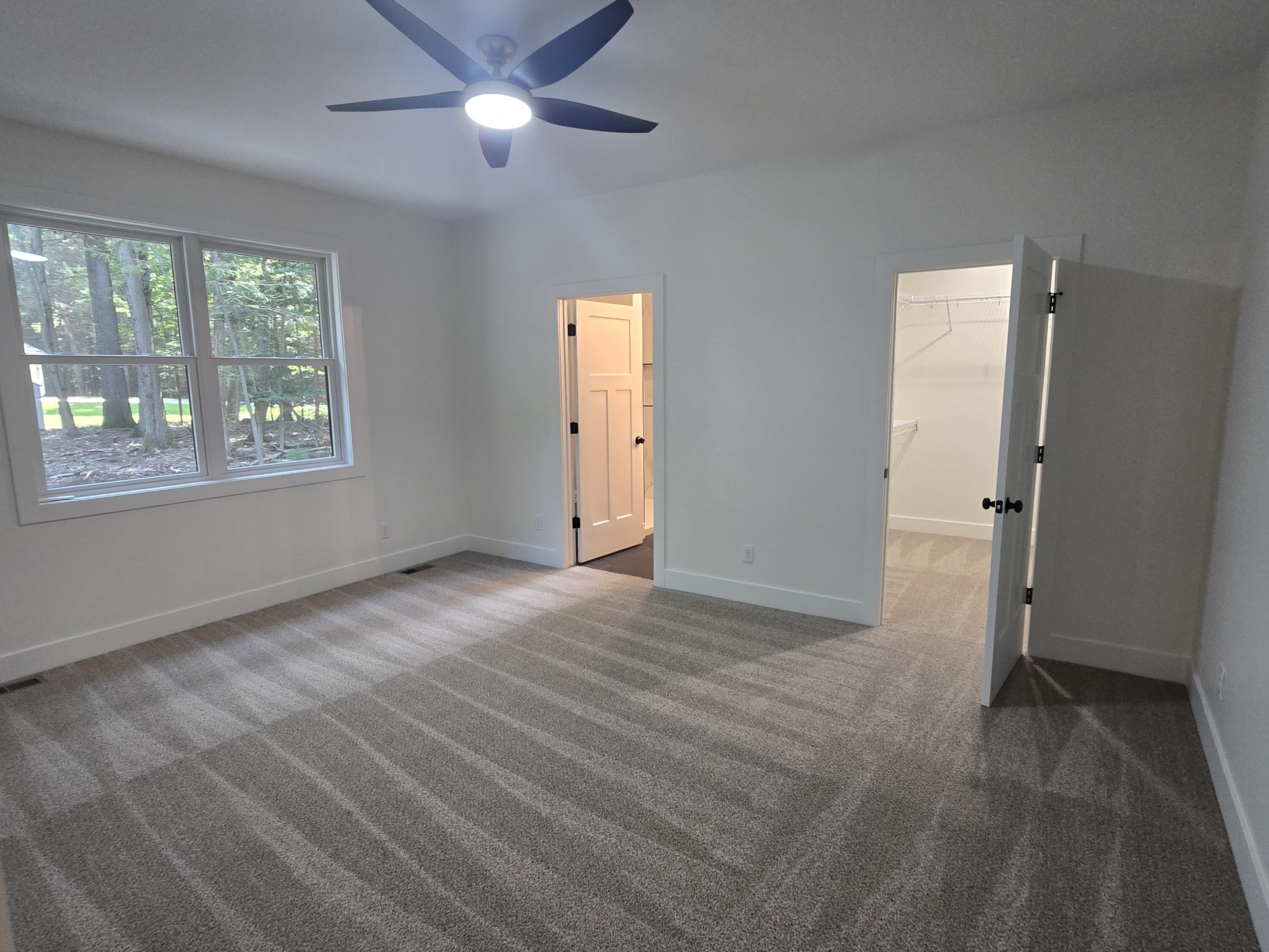 918 Scenic Drive Muskegon MI 49445
