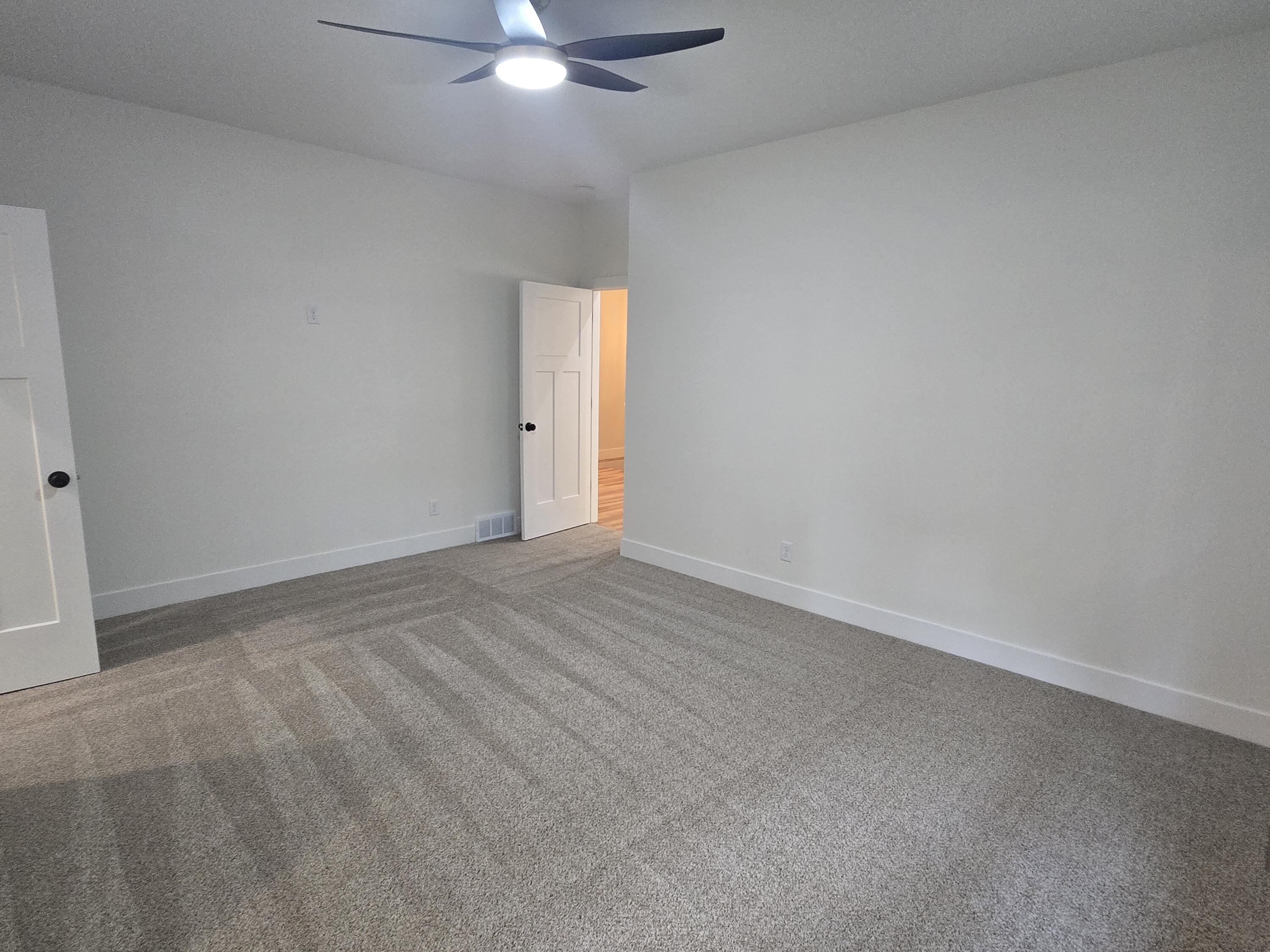 918 Scenic Drive Muskegon MI 49445