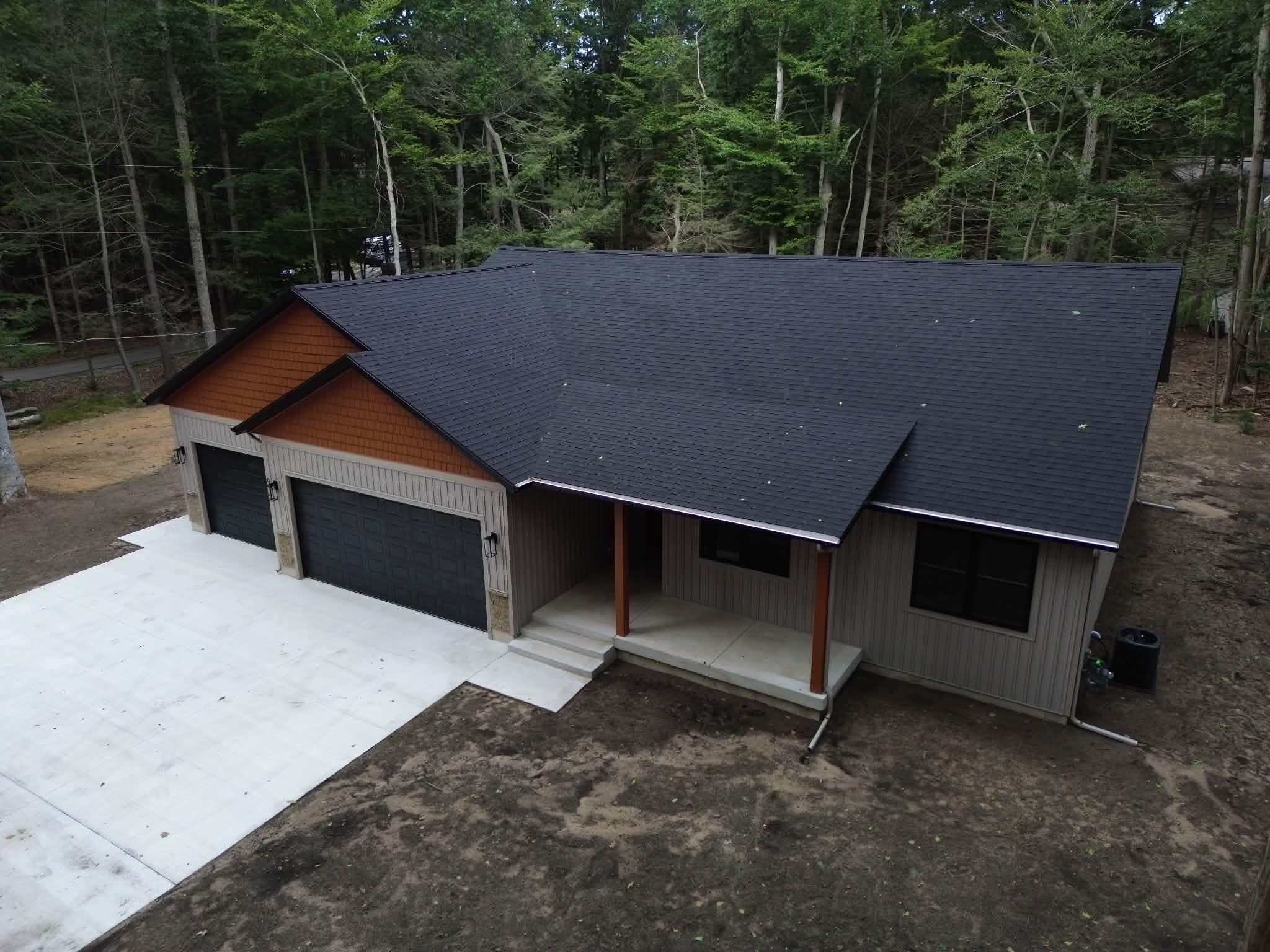 918 Scenic Drive Muskegon MI 49445