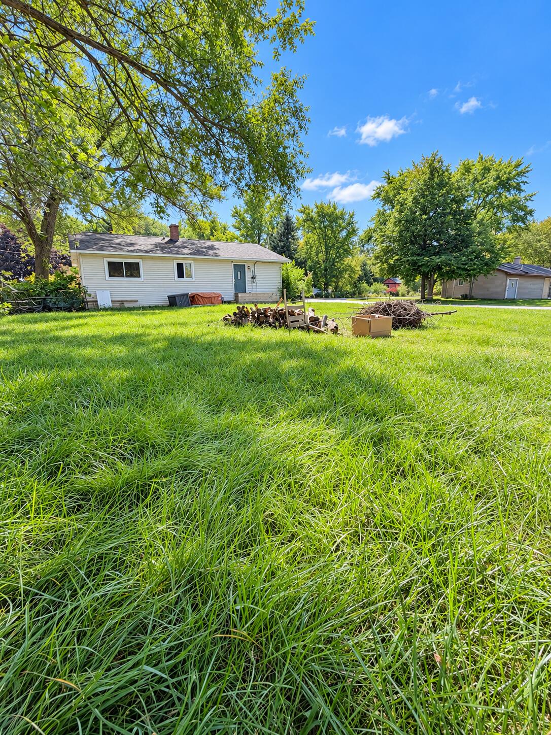 2260 Oak Park Drive Muskegon MI 49442