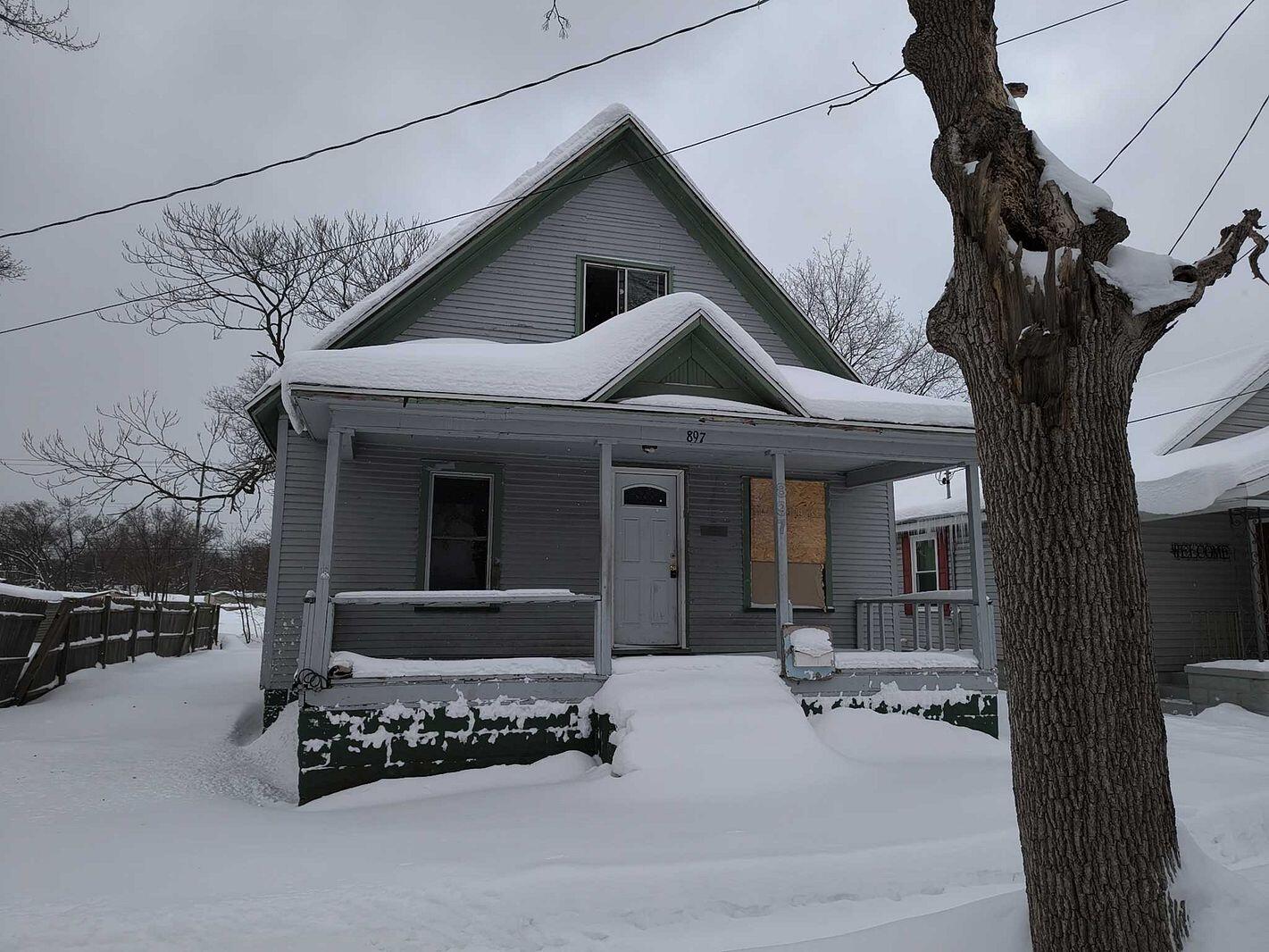 897 Turner Avenue Muskegon MI 49442