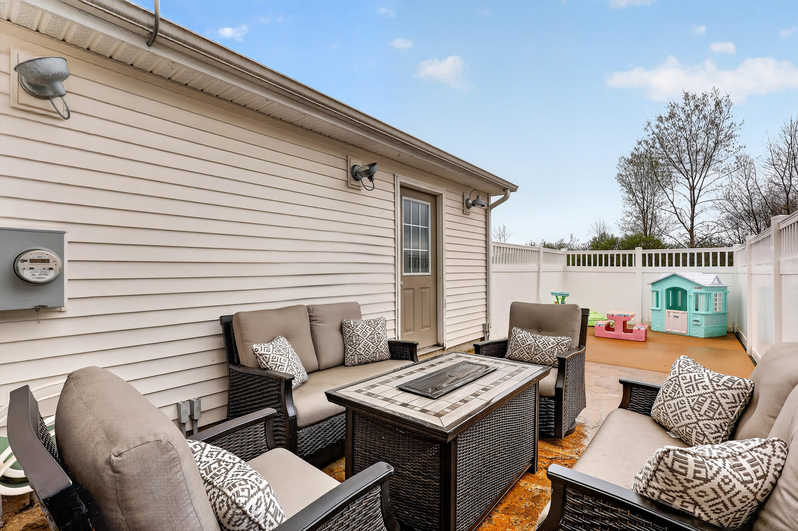 2110 Kensington Park Circle Holland MI 49423