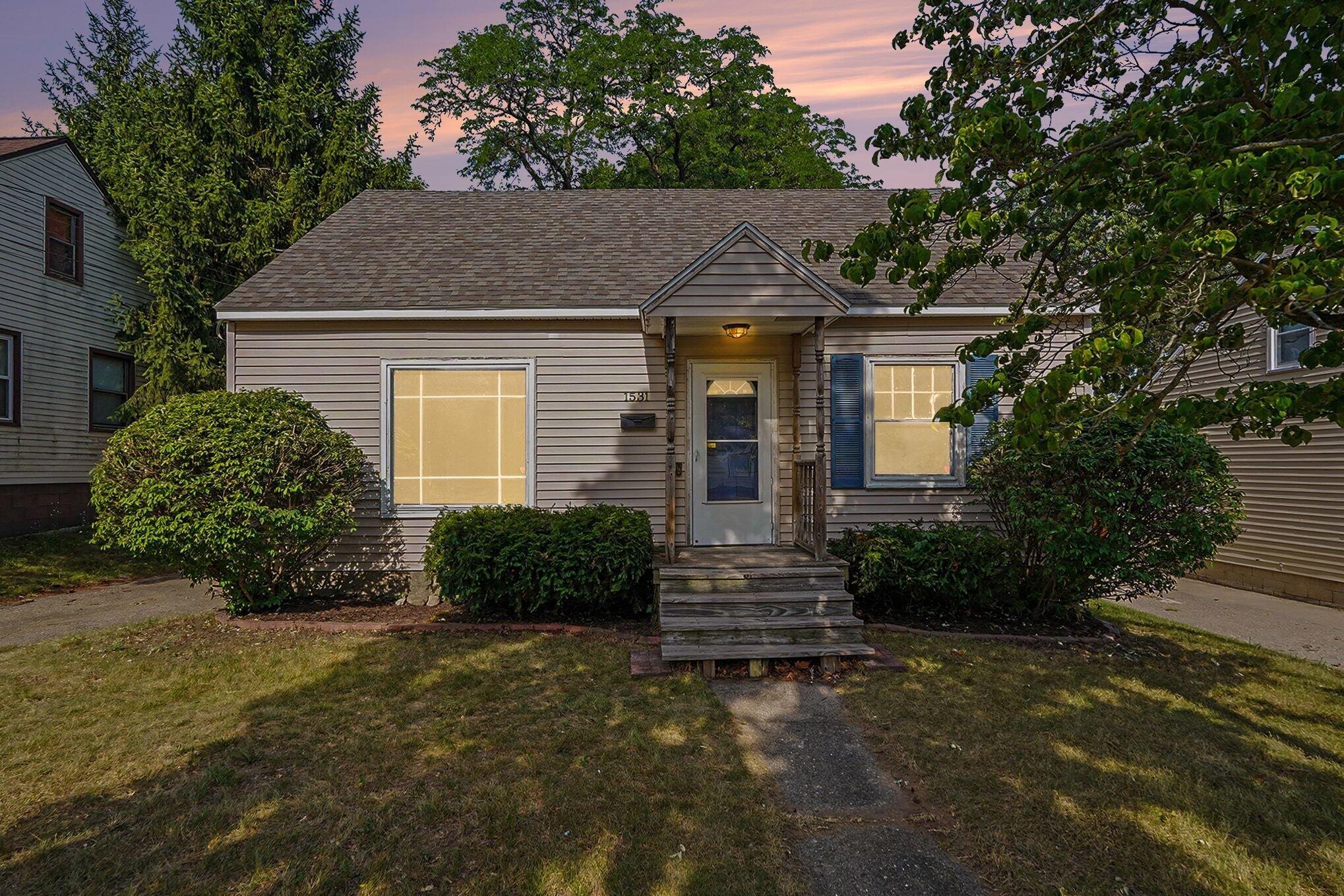 1531 Edward Avenue SE Grand Rapids MI 49507