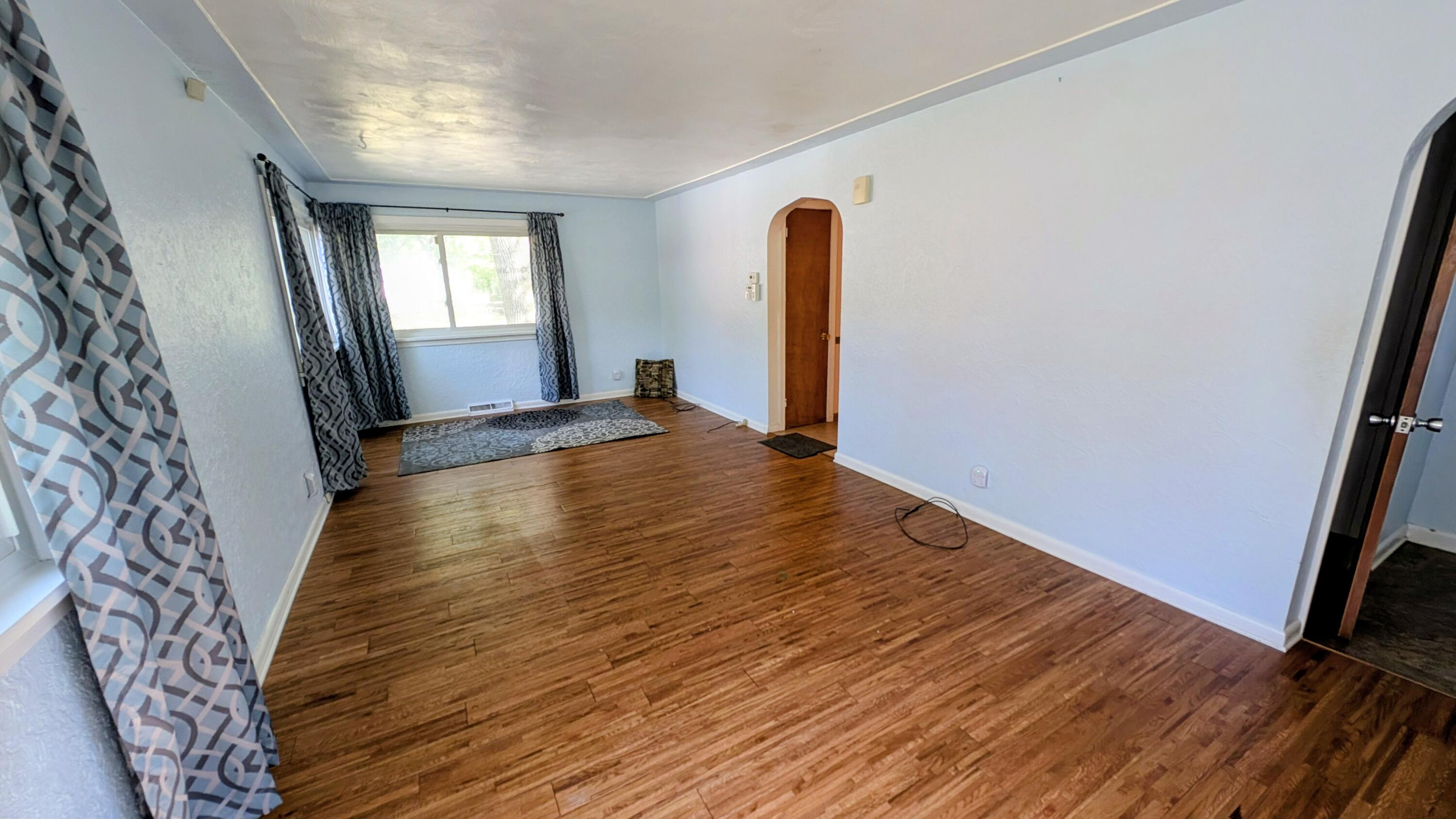 1932 Elwood Street Muskegon MI 49442