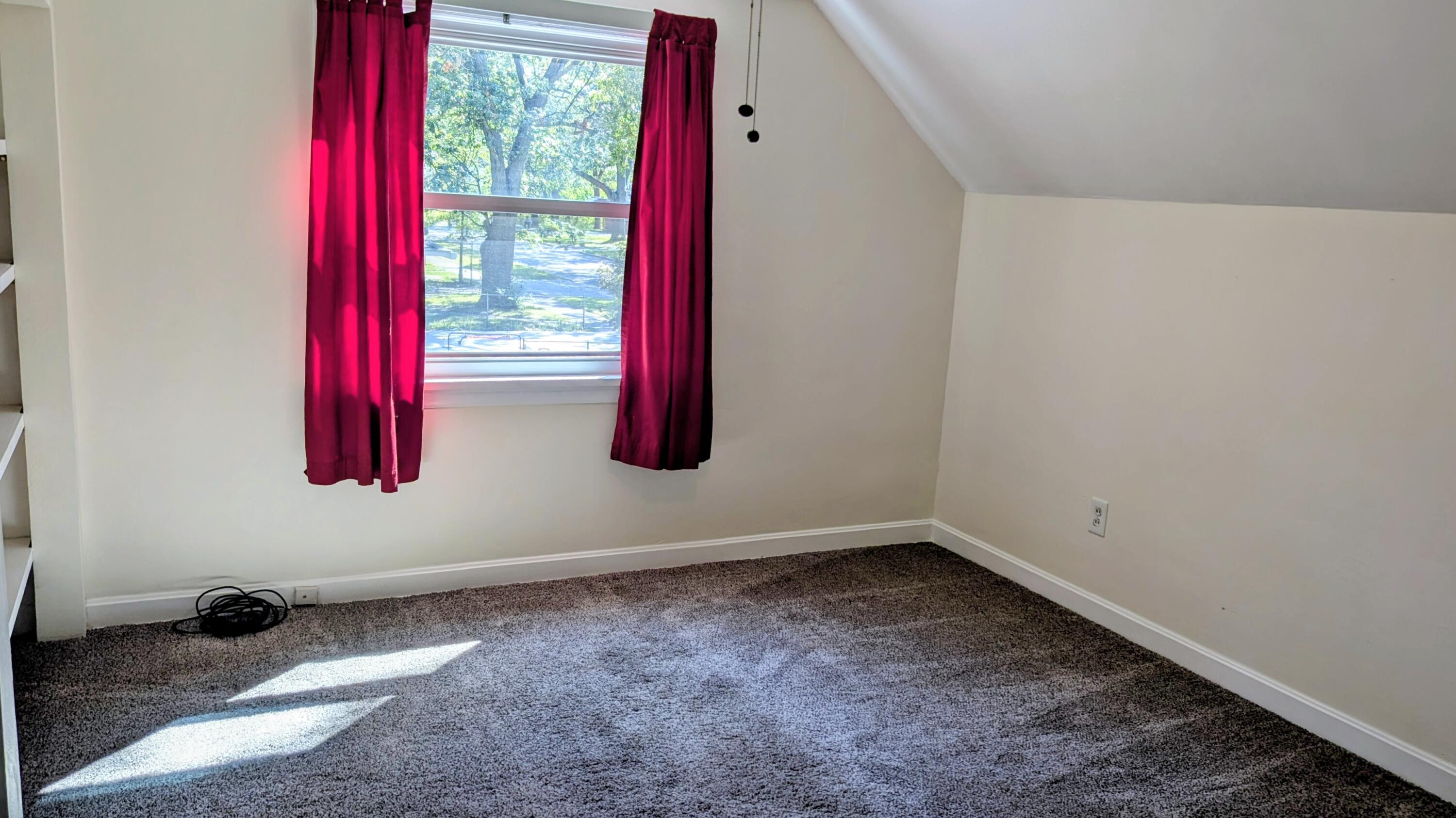 1932 Elwood Street Muskegon MI 49442