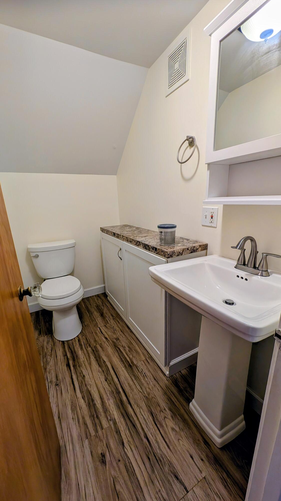 1932 Elwood Street Muskegon MI 49442