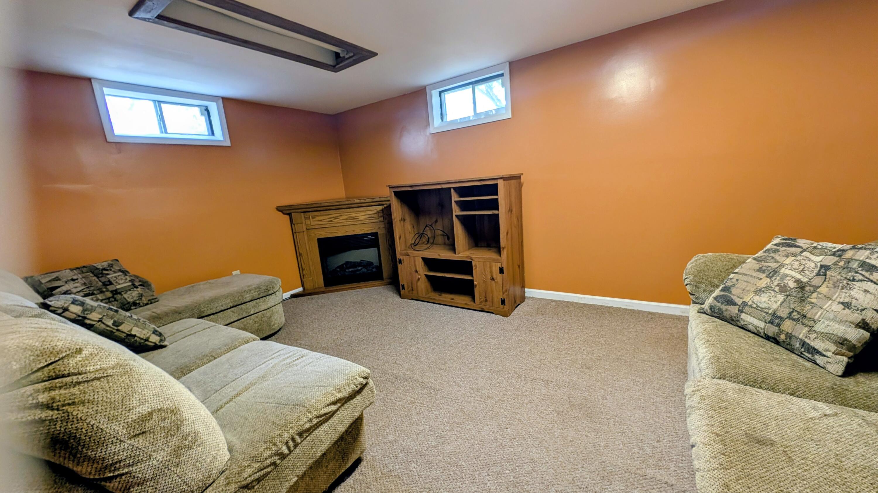1932 Elwood Street Muskegon MI 49442